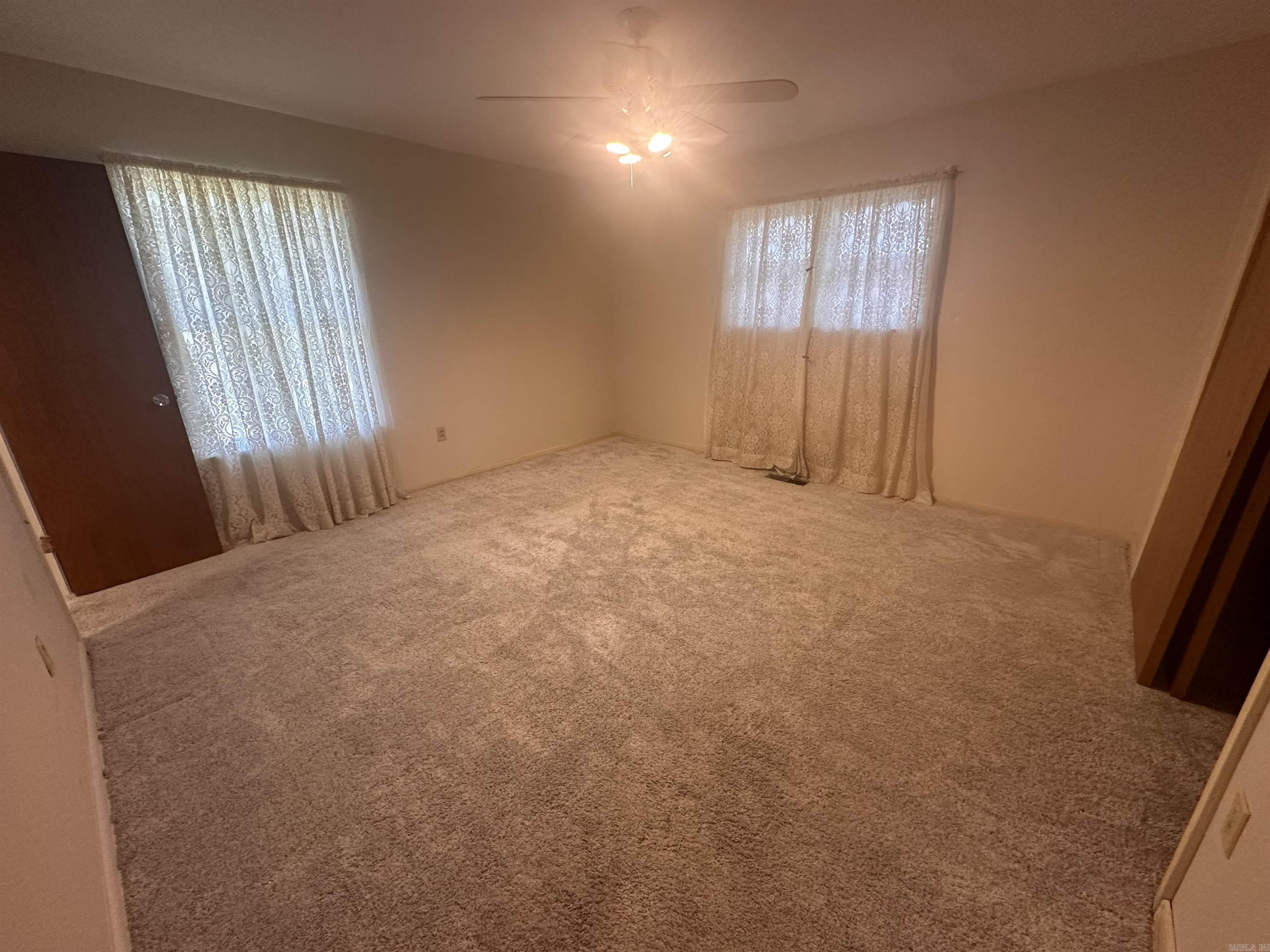 PARK HILL - Residential