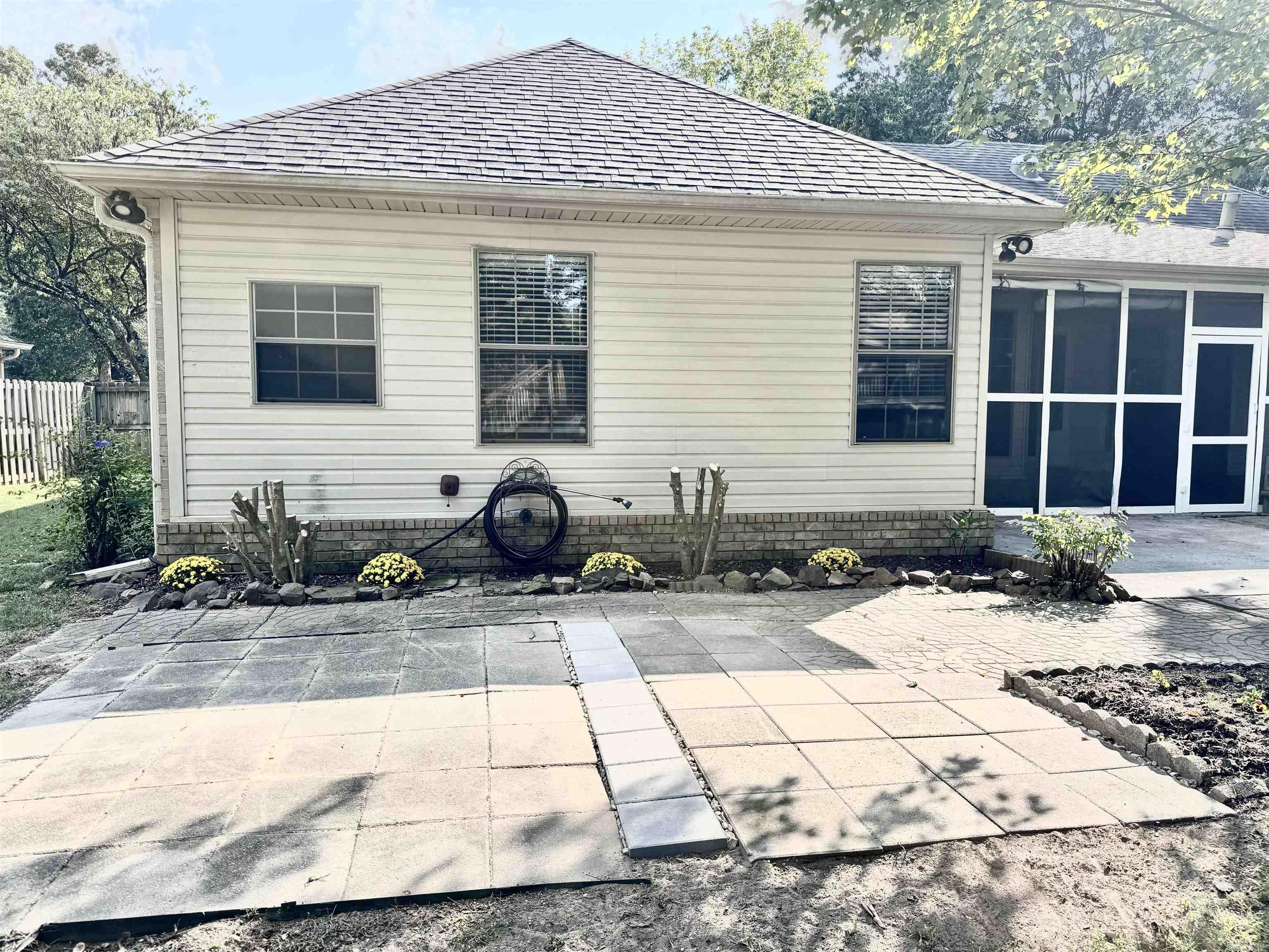 FAIR OAKS - Residential