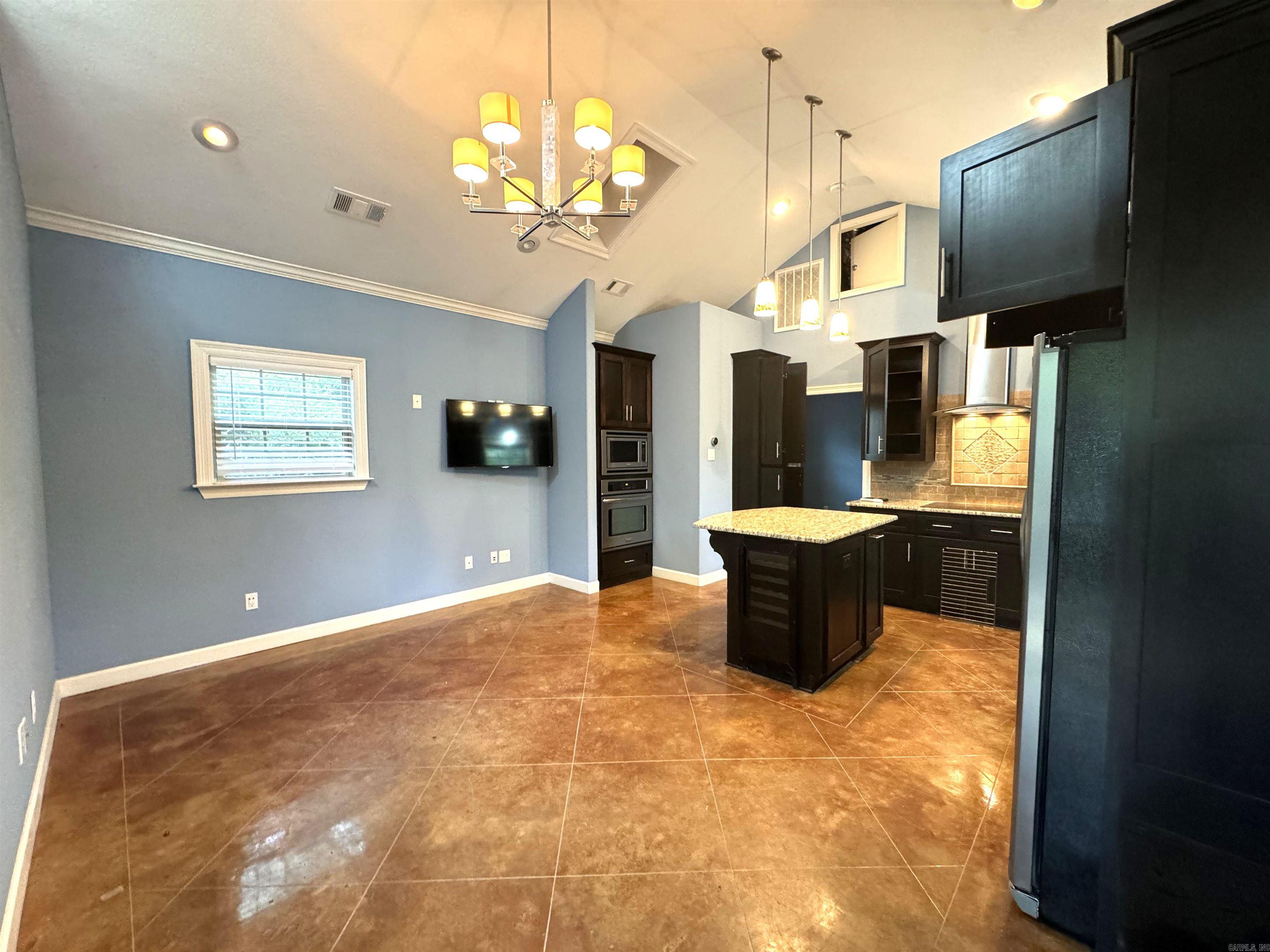 FAIR OAKS - Residential