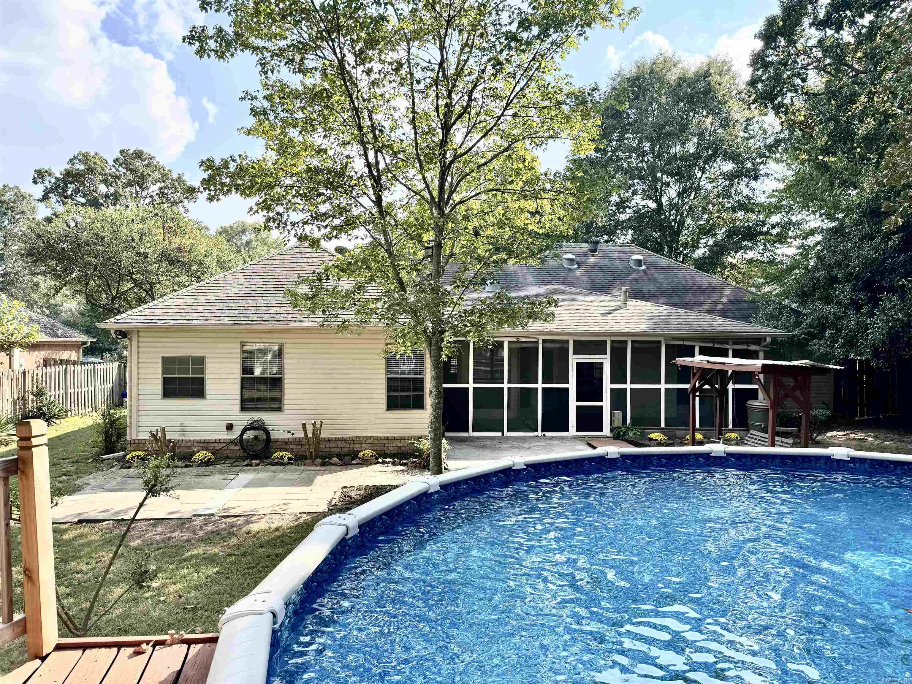 FAIR OAKS - Residential