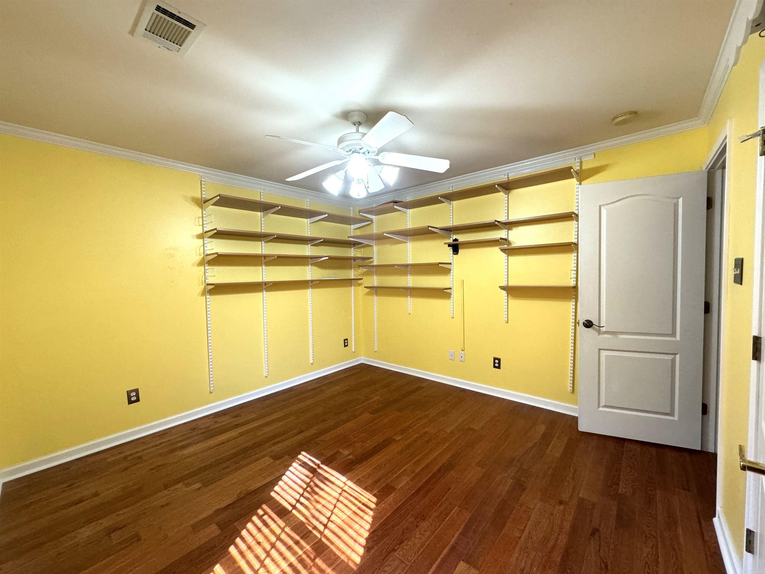 FAIR OAKS - Residential