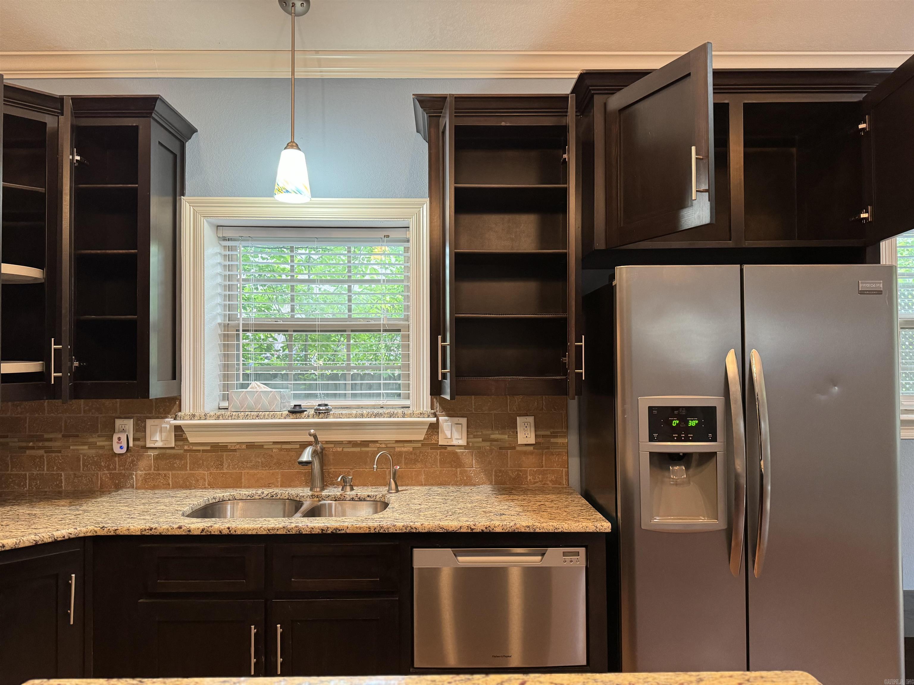 FAIR OAKS - Residential