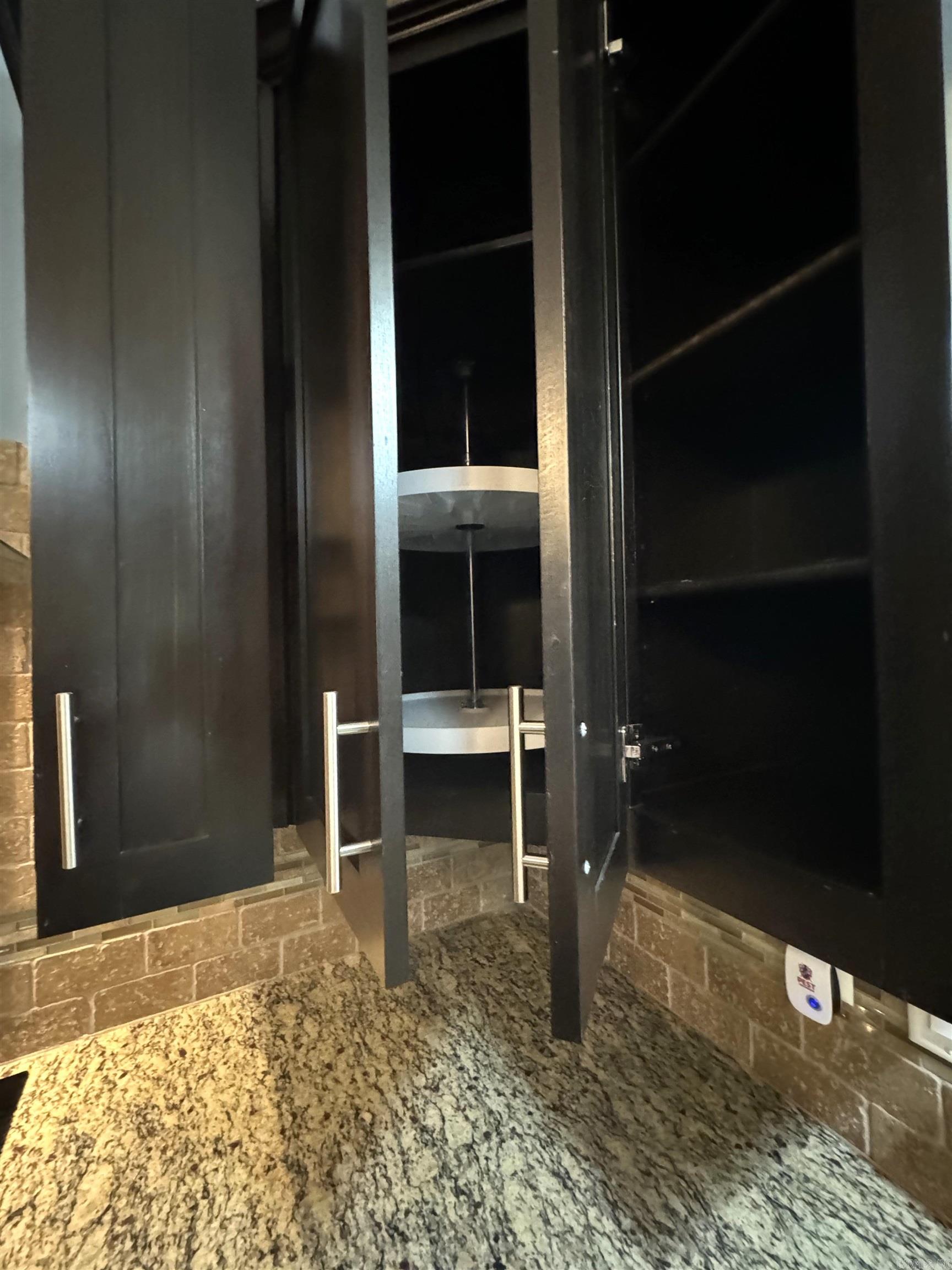 FAIR OAKS - Residential