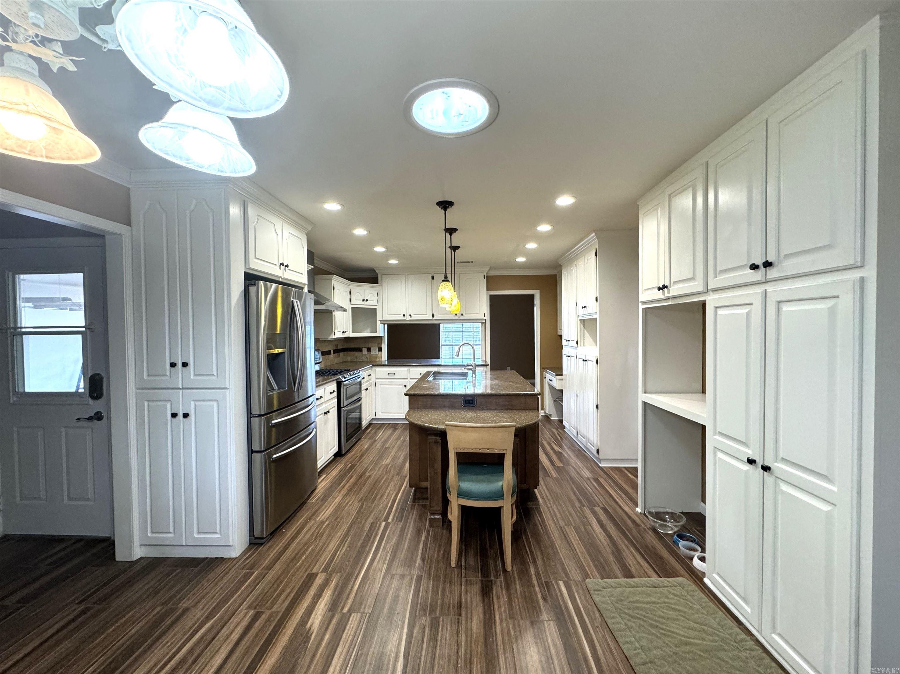 FAIR OAKS - Residential