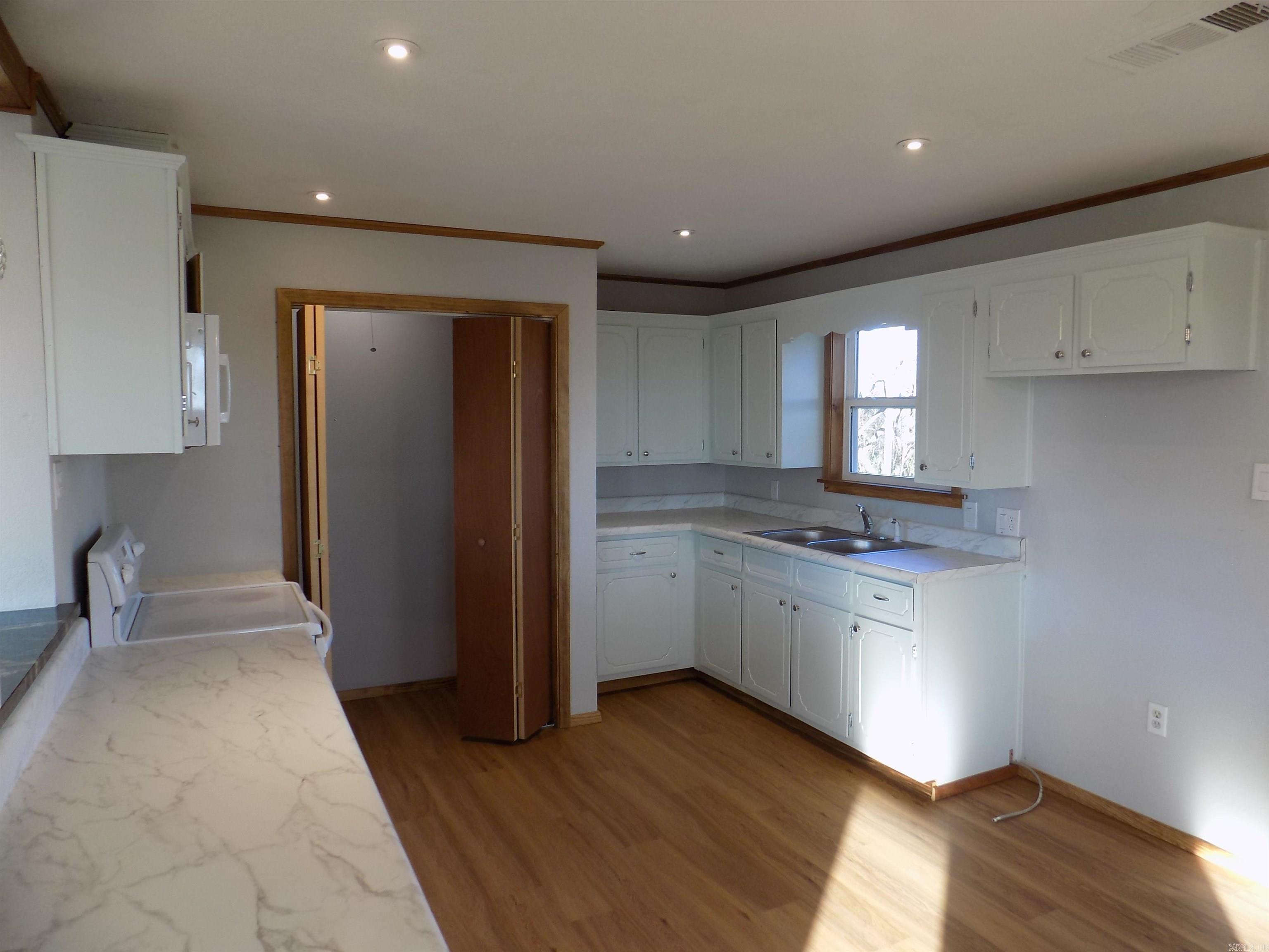 THORN CEMETARY BLOCK 2 - Residential