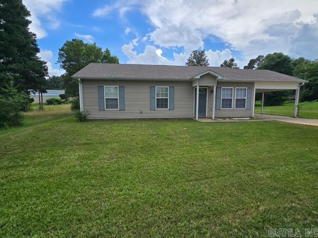 Nice home for rent in the Salem community of Benton. 3 bedrooms, 2 baths. It was built in 2005.