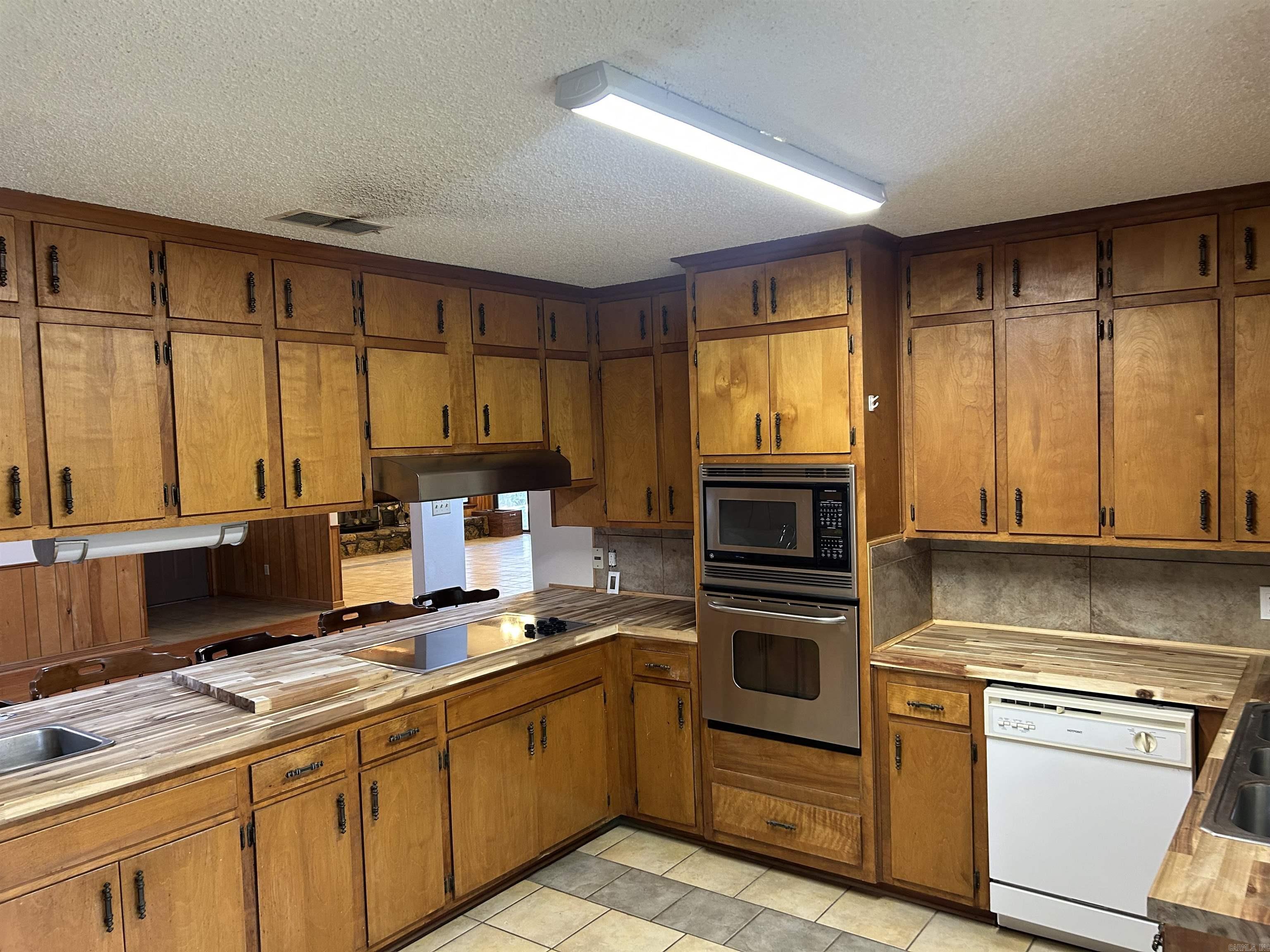 Ritchwood Estates - Residential