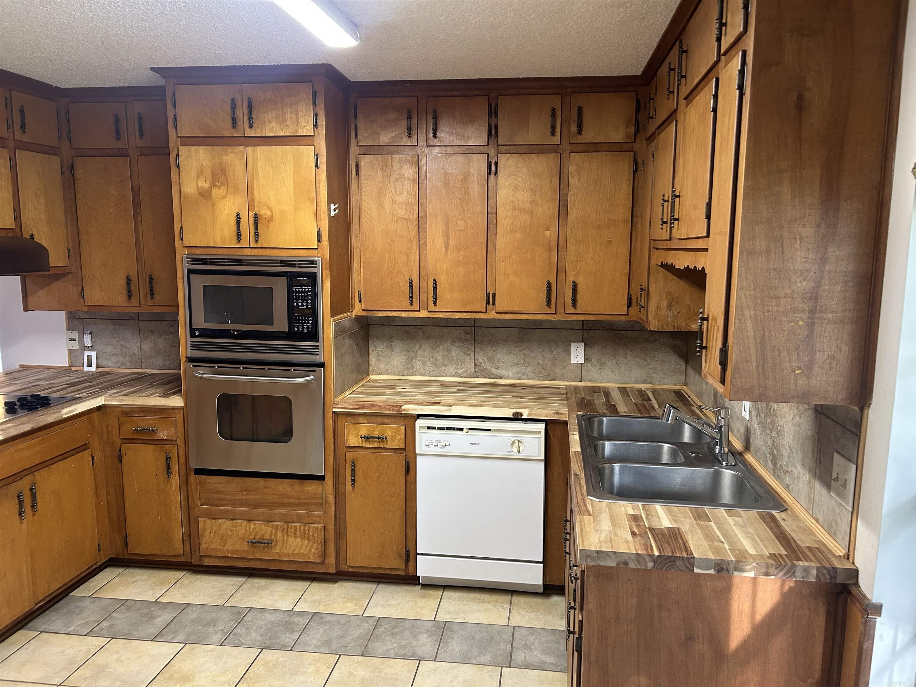 Ritchwood Estates - Residential