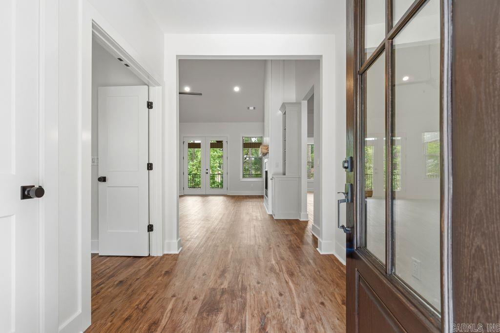 ALTA VISTA - Residential