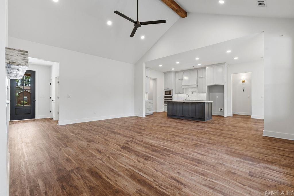 ALTA VISTA - Residential