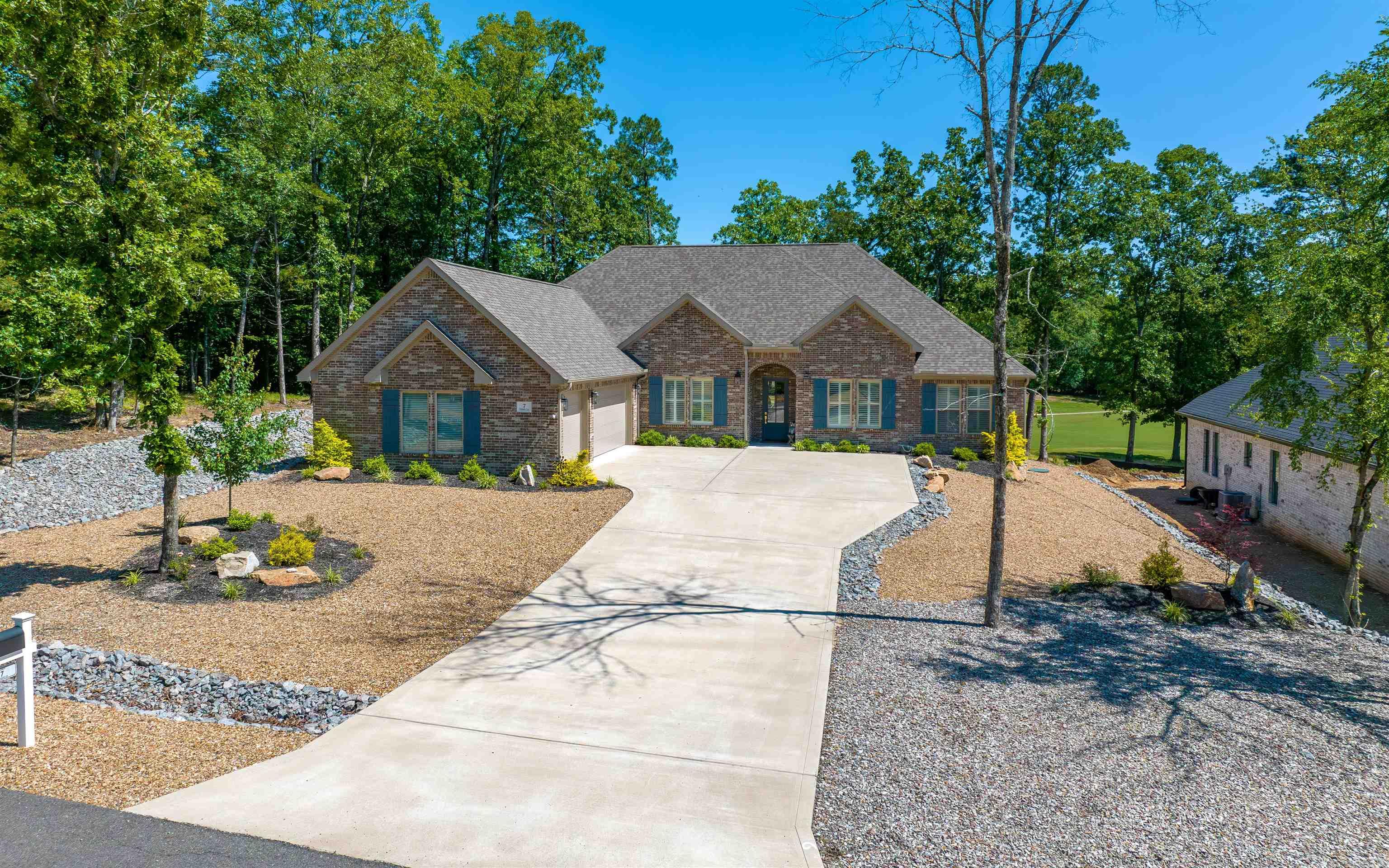 Isabella - Residential