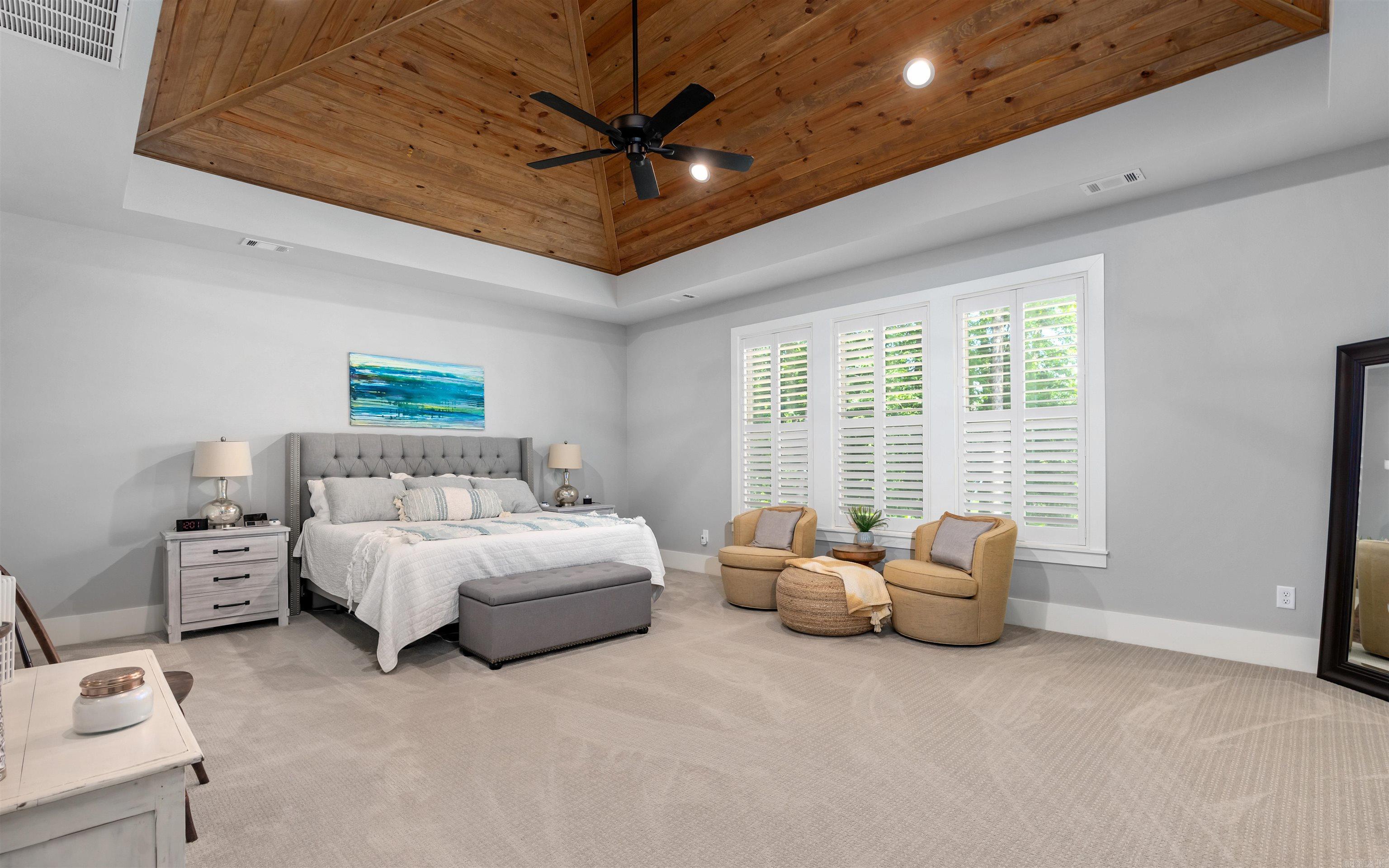 Isabella - Residential