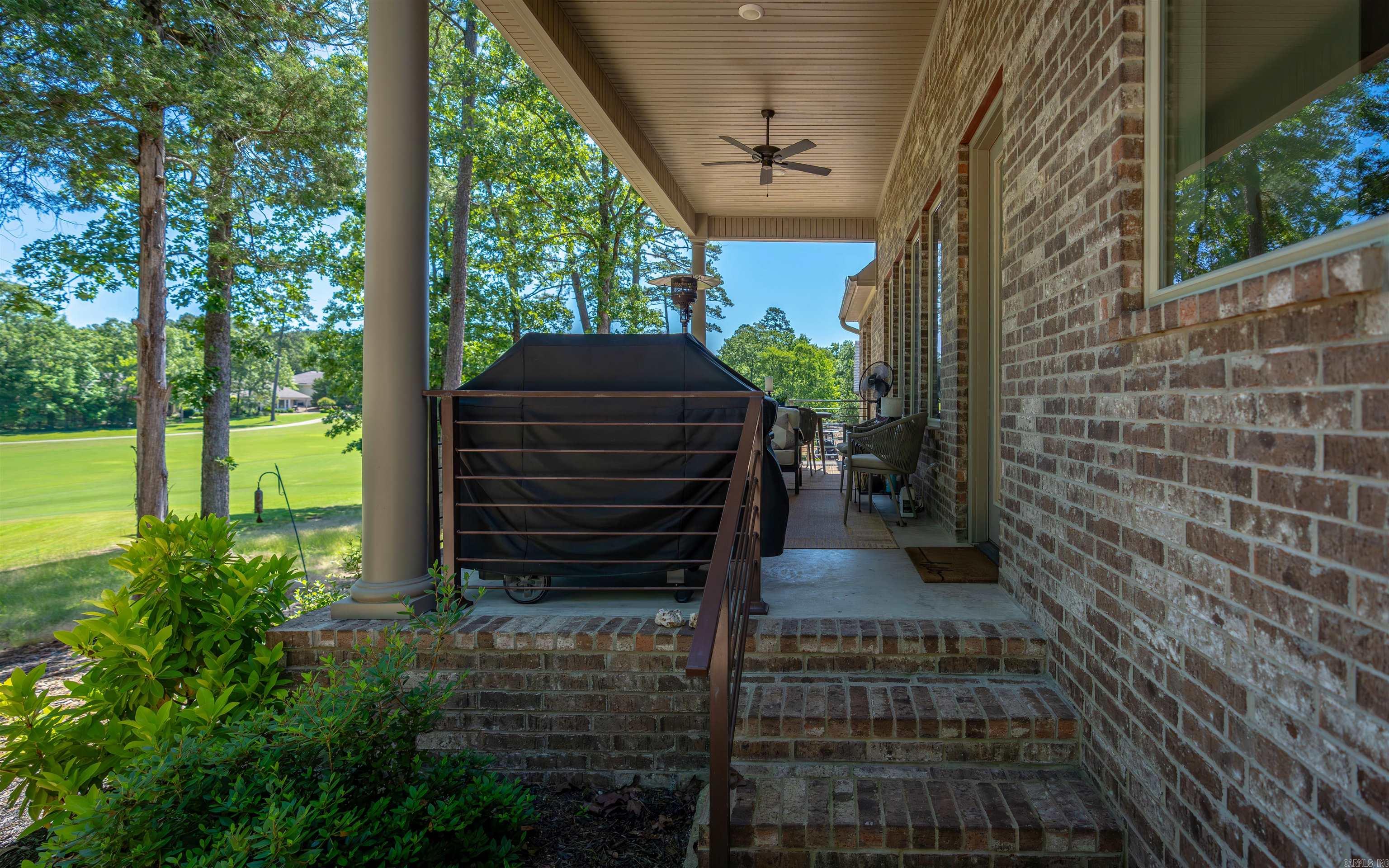 Isabella - Residential