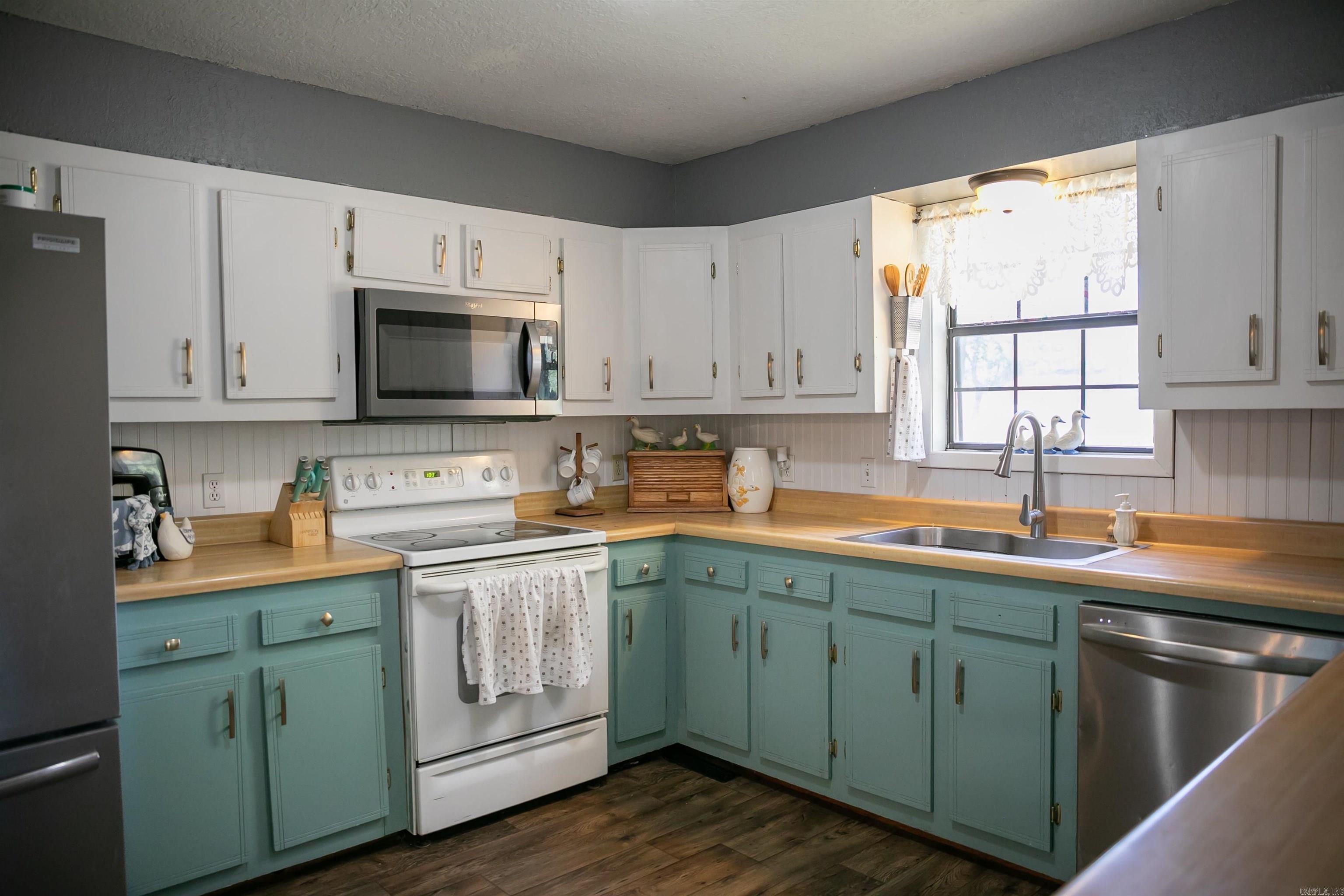 Phillips 1st - Residential