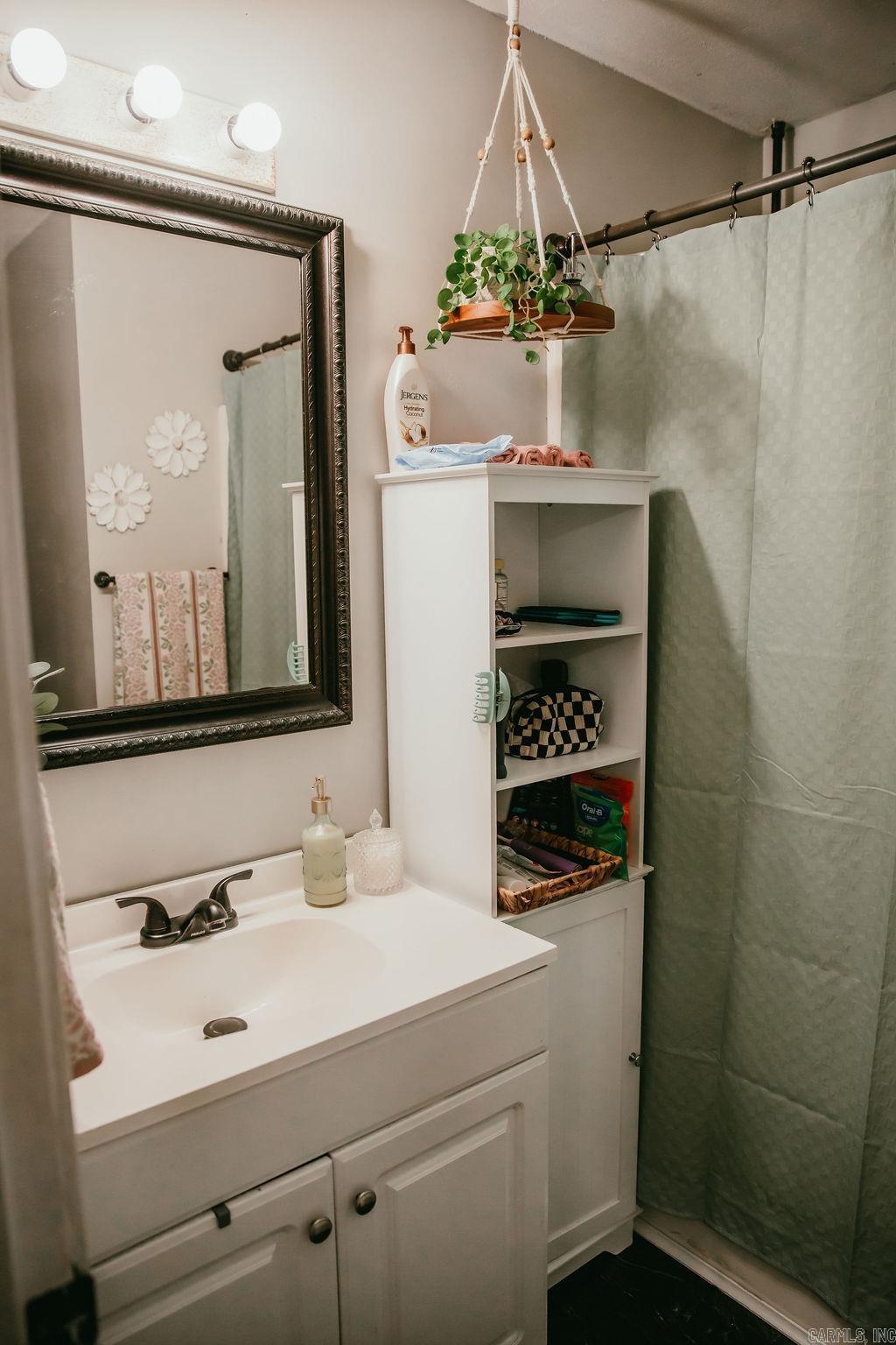 Phillips 1st - Residential