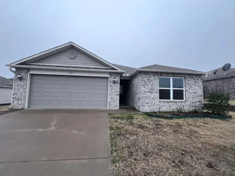 MLS: 25005374