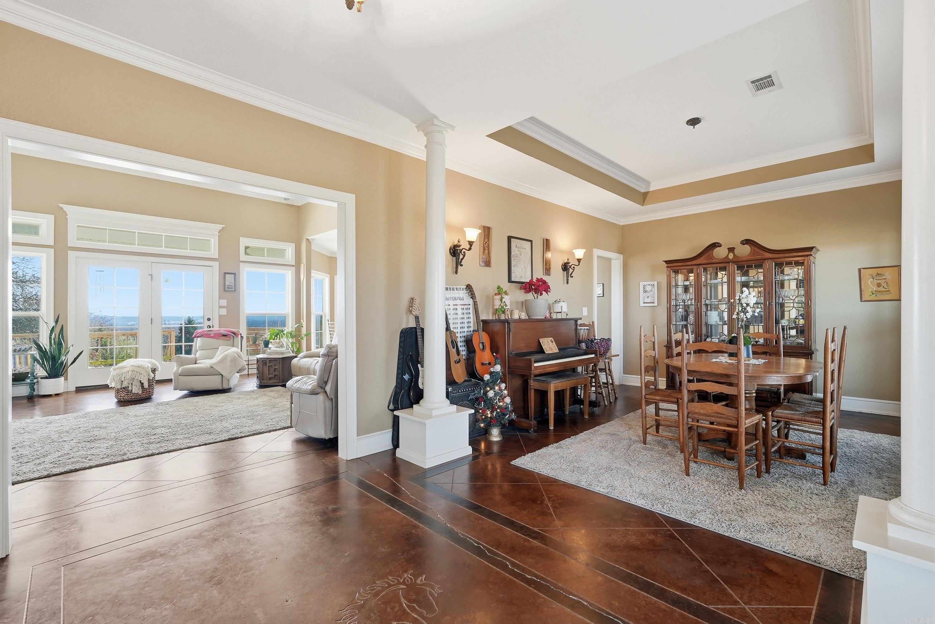 MILL CREEK EST - Residential