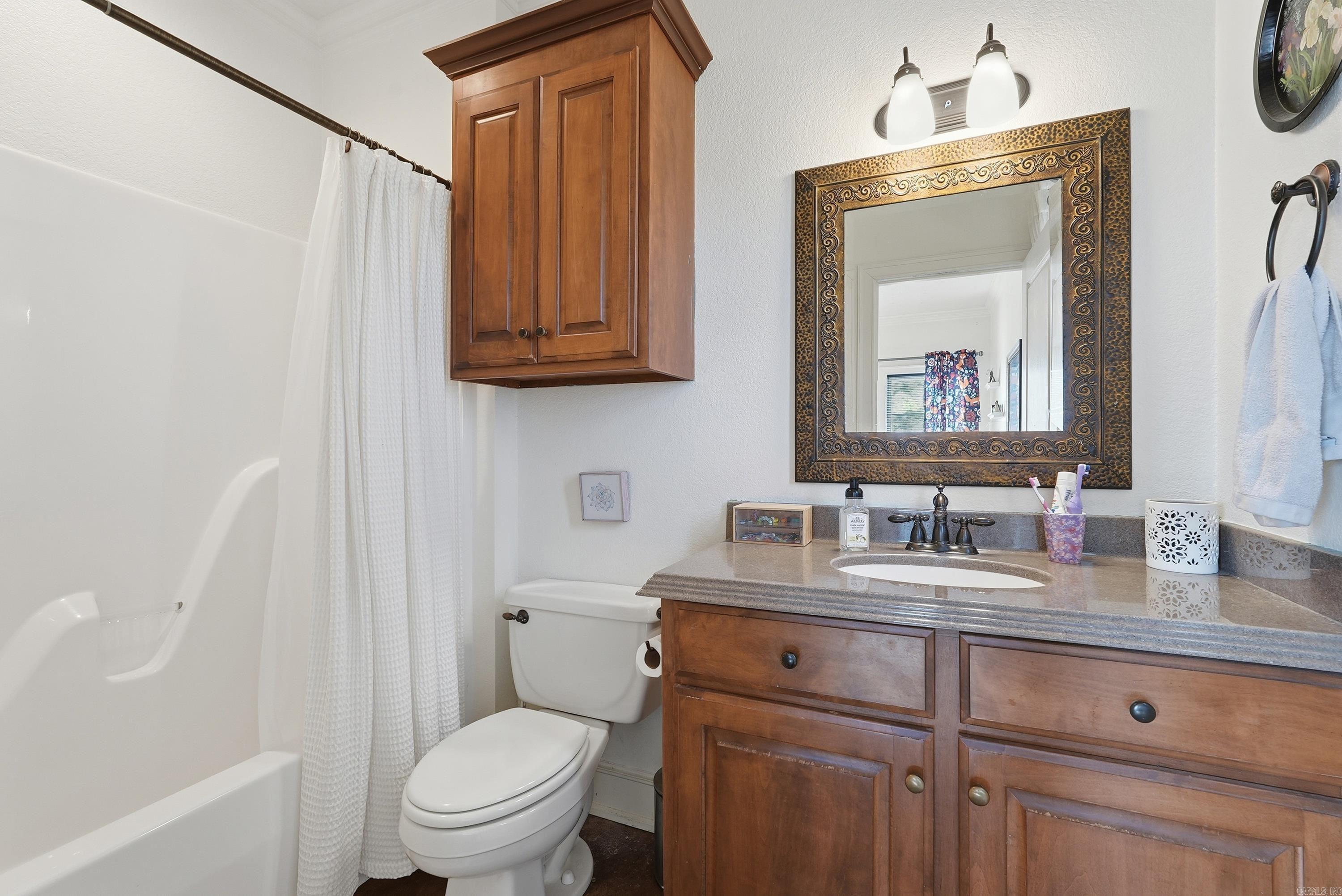 MILL CREEK EST - Residential