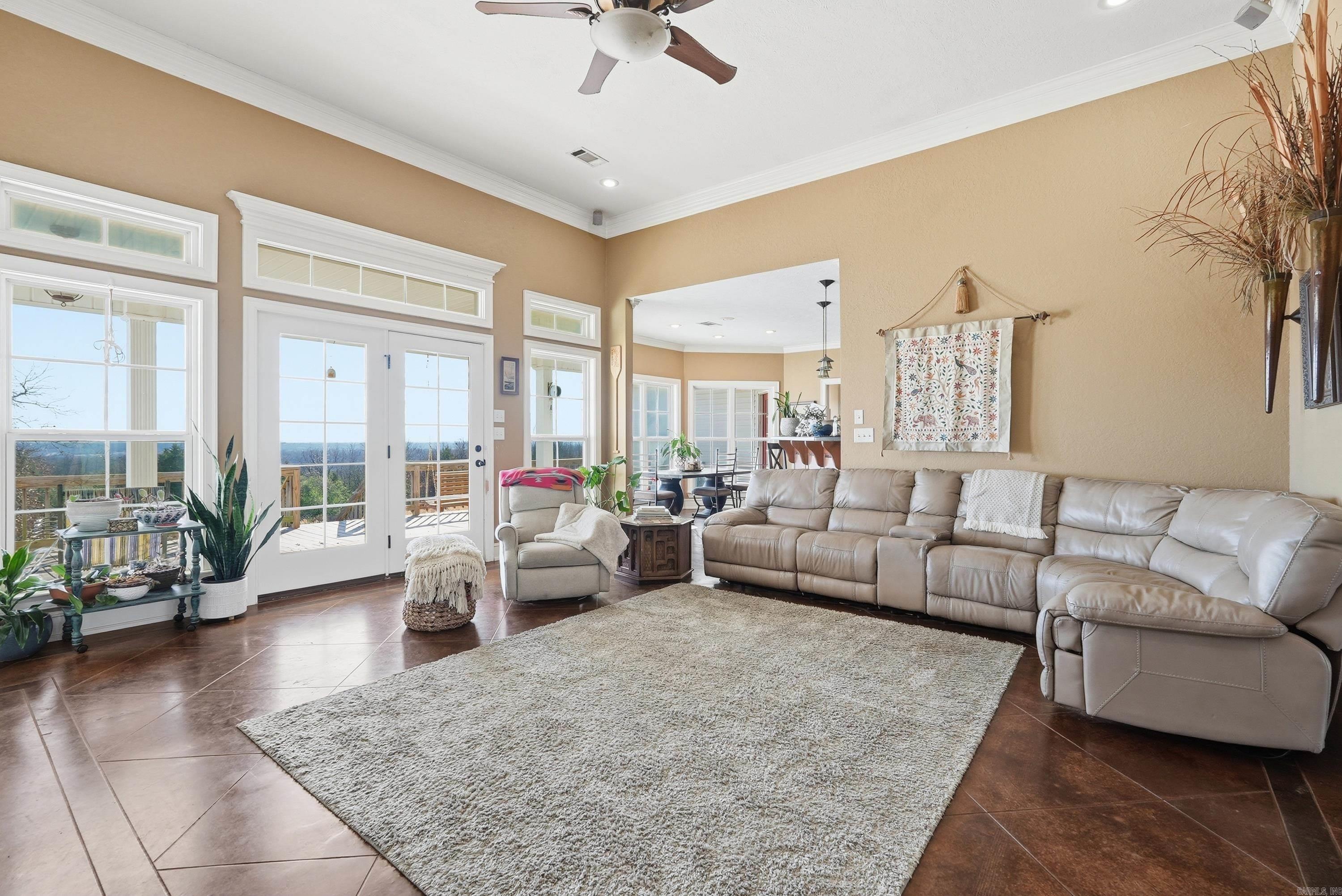 MILL CREEK EST - Residential