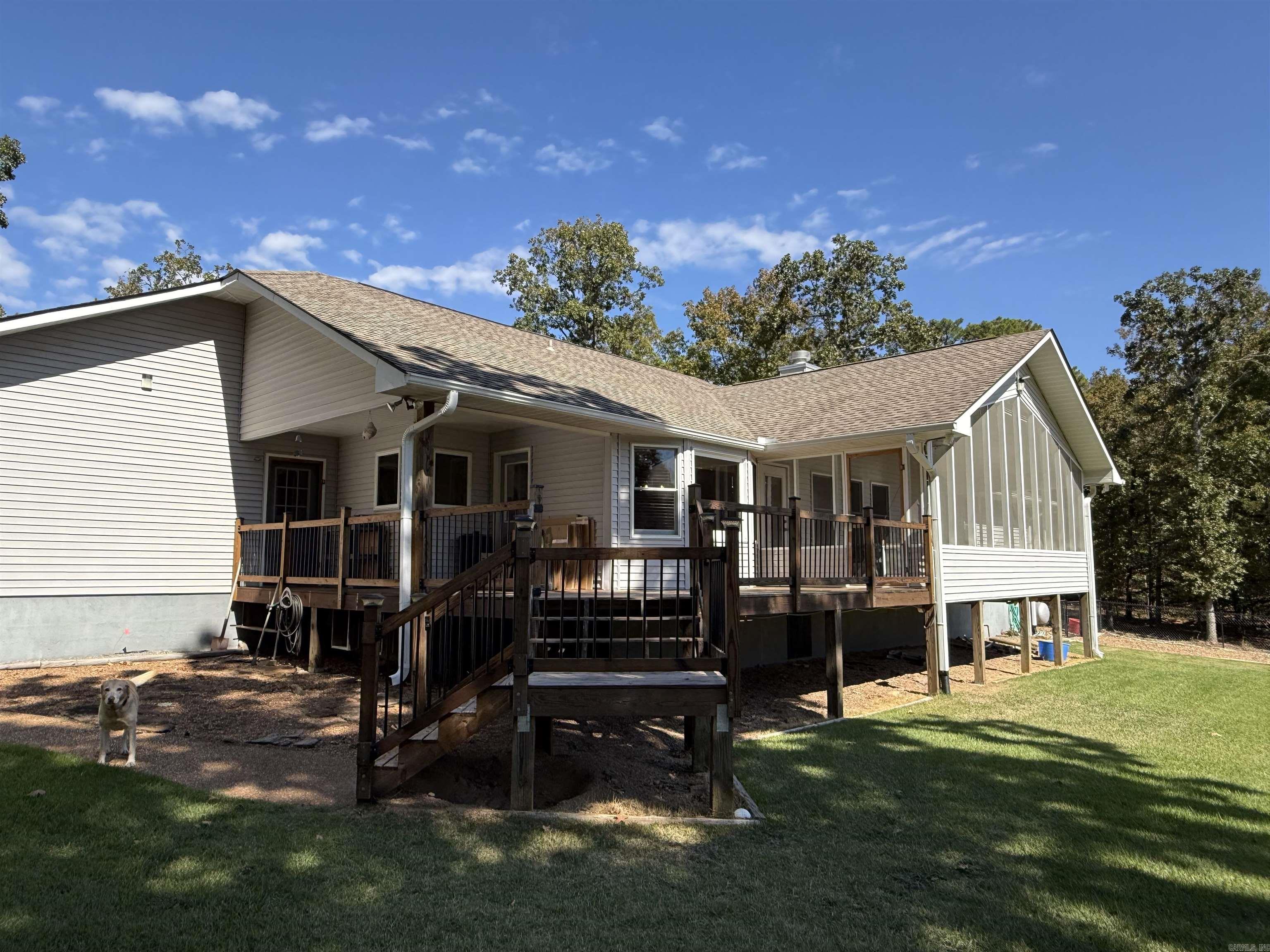 CASTLE RIDGE - Residential