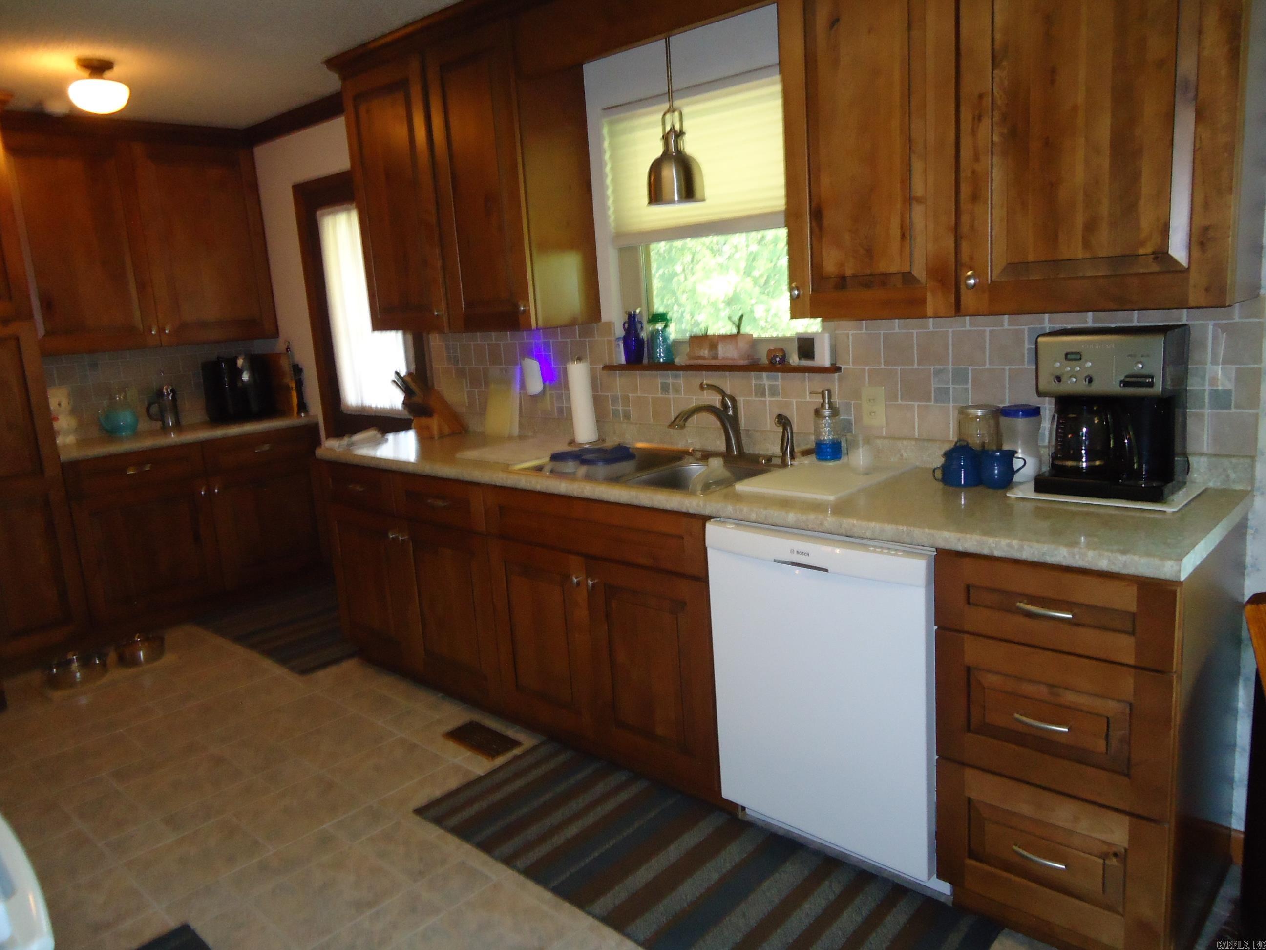 NORTH MOORE ESTATES - Residential