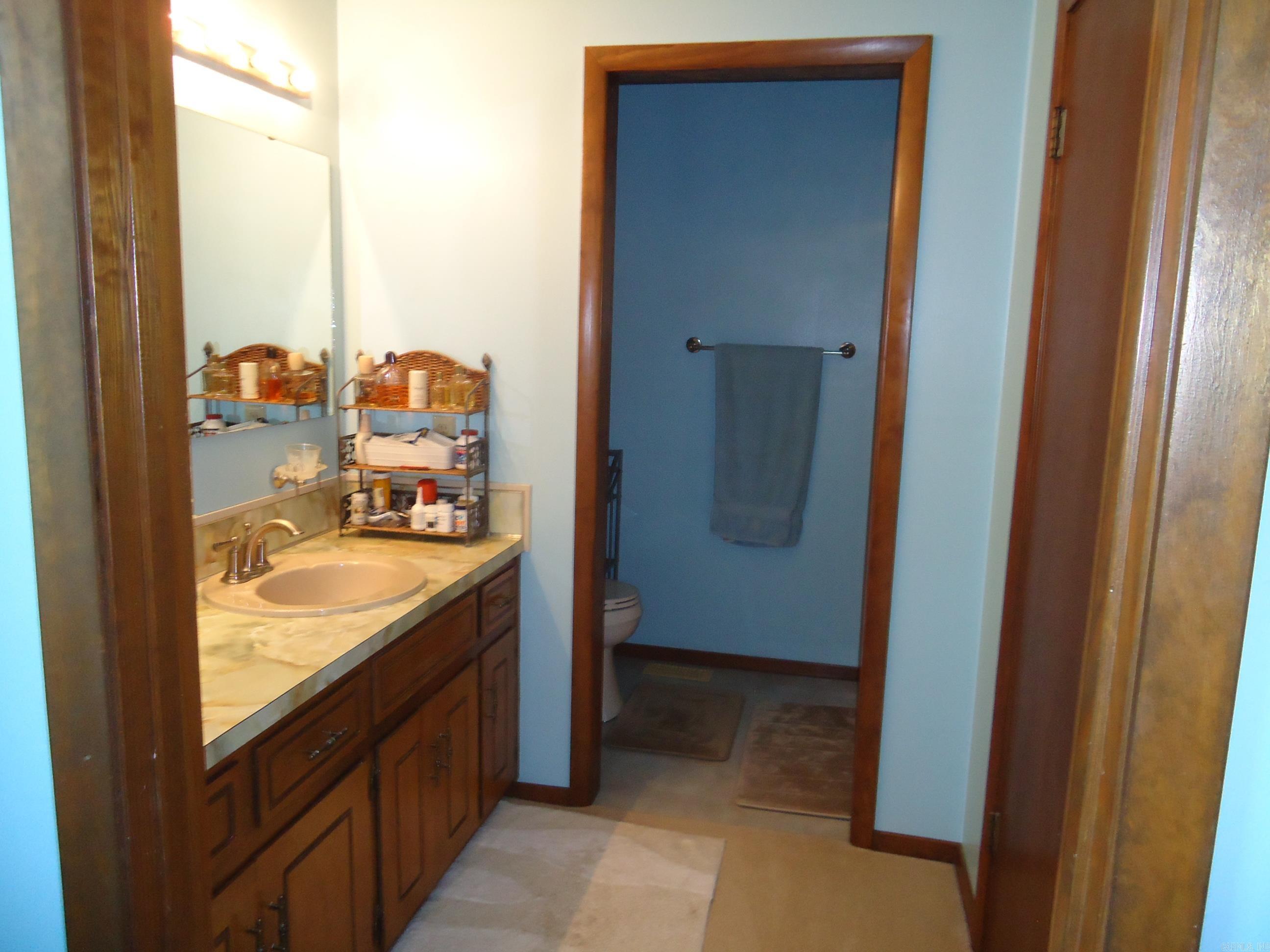 NORTH MOORE ESTATES - Residential