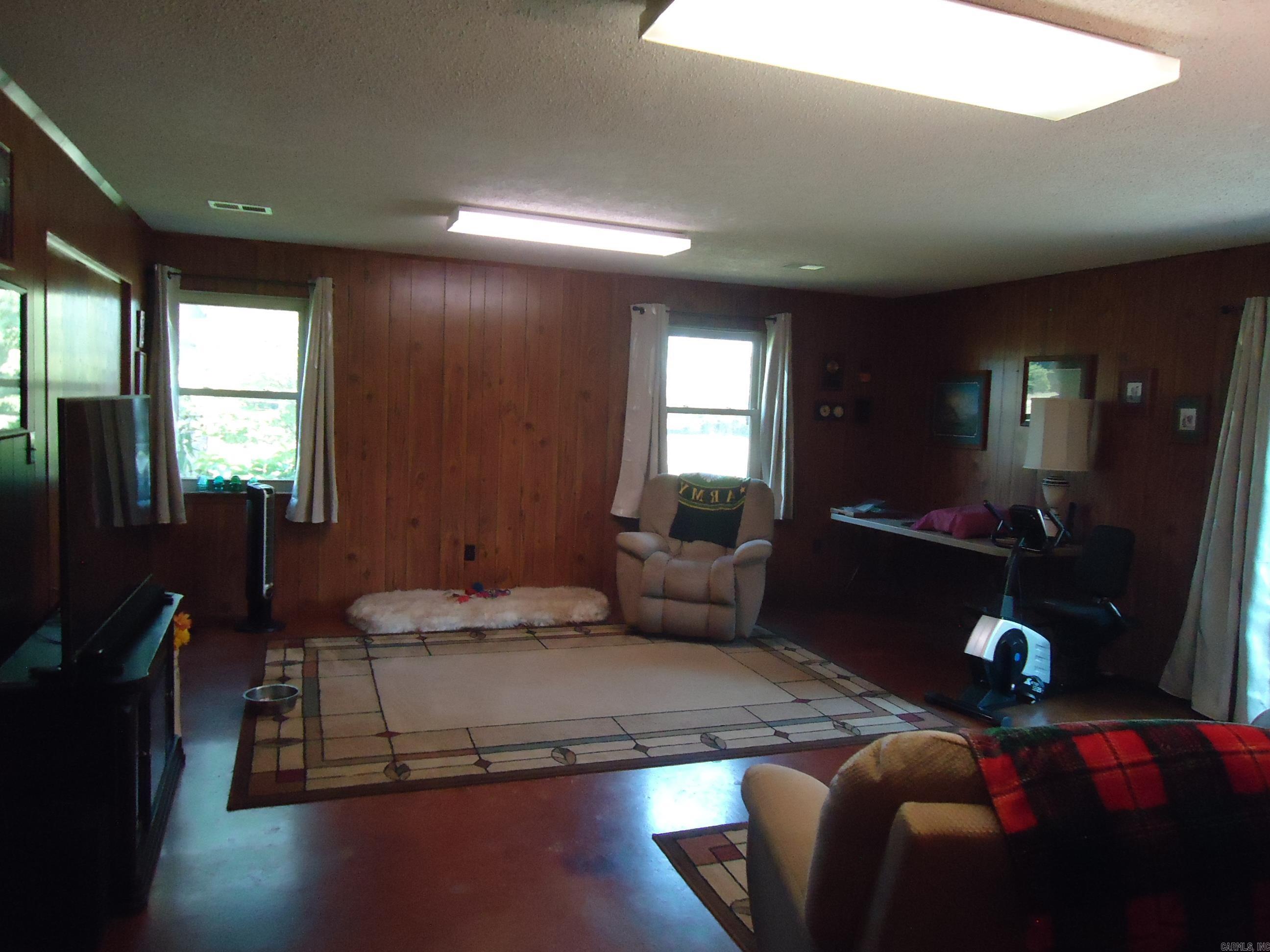 NORTH MOORE ESTATES - Residential