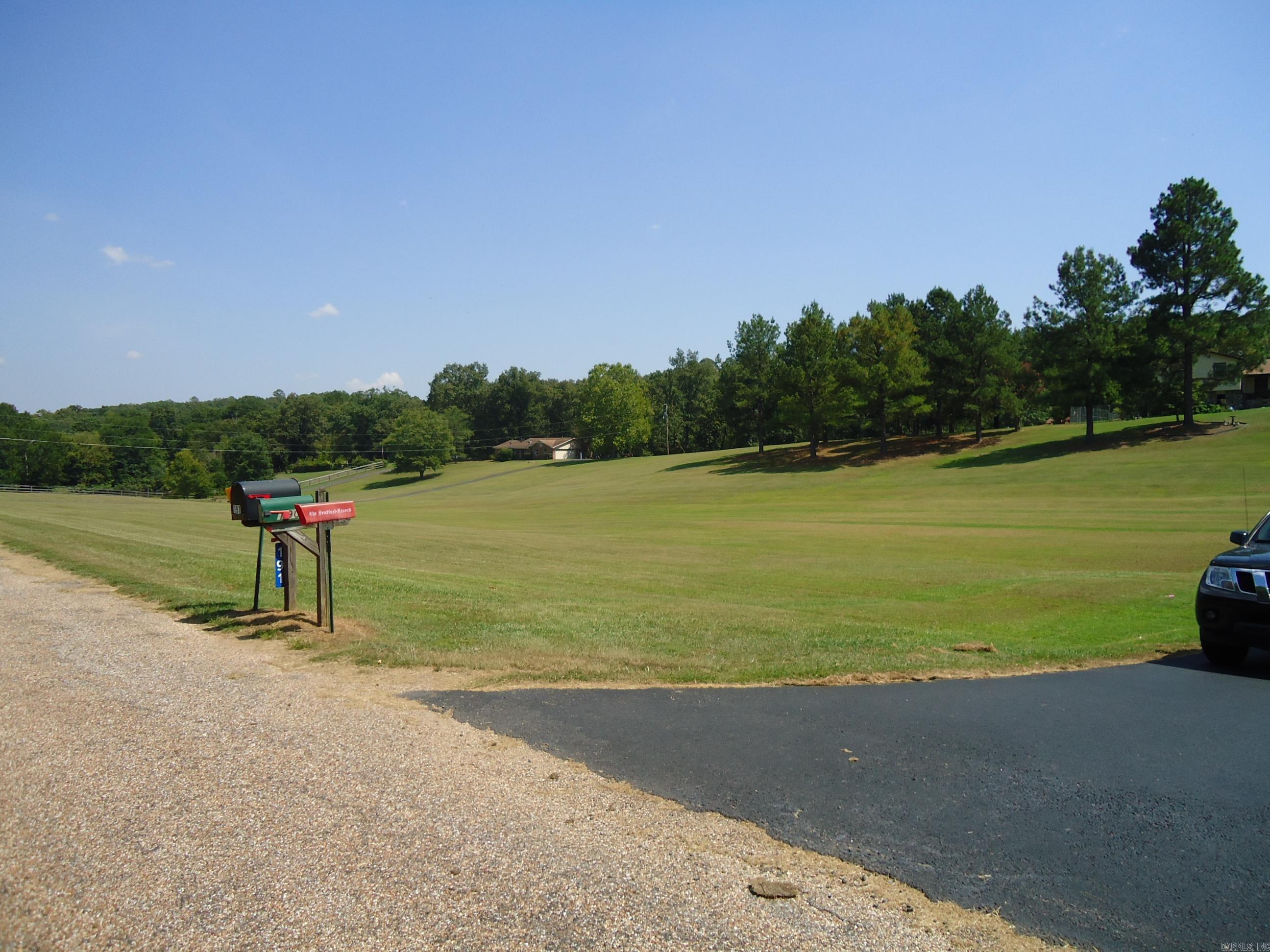 NORTH MOORE ESTATES - Residential