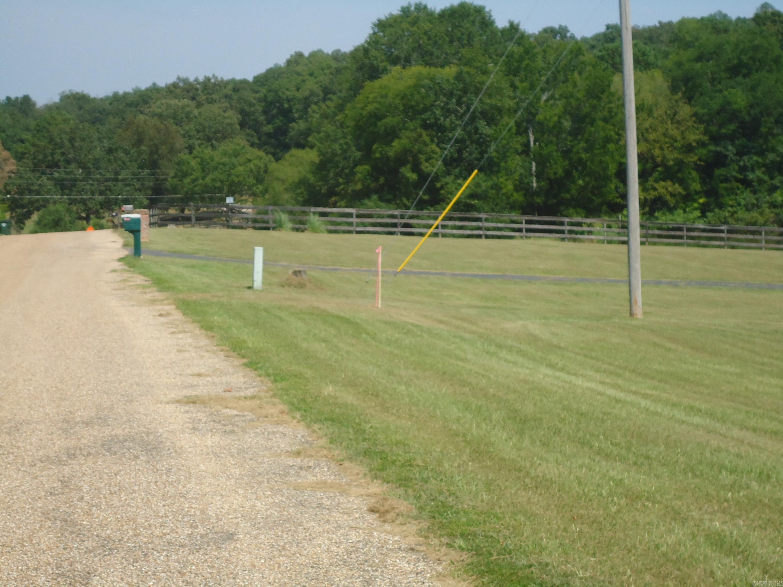 NORTH MOORE ESTATES - Residential