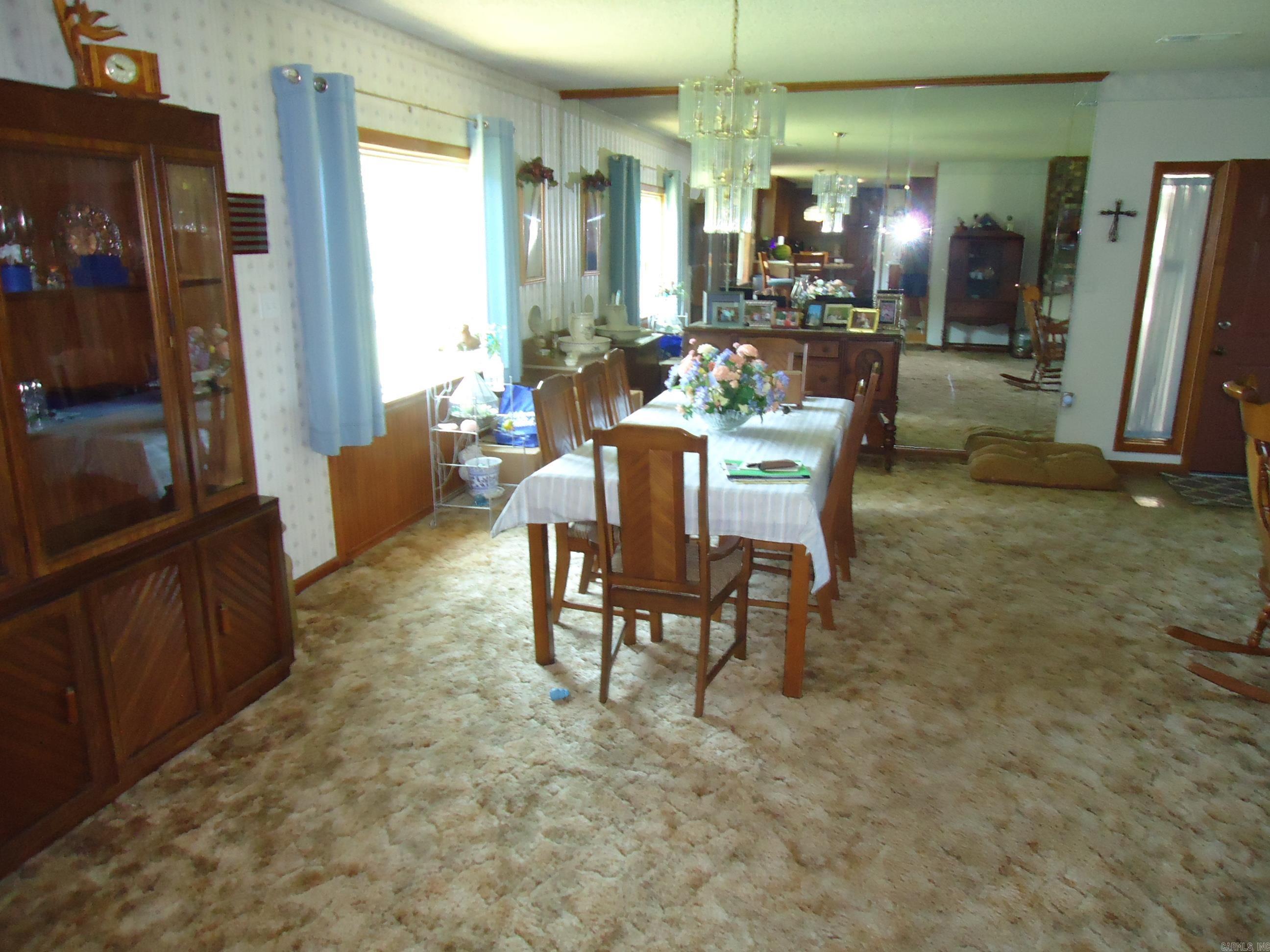 NORTH MOORE ESTATES - Residential