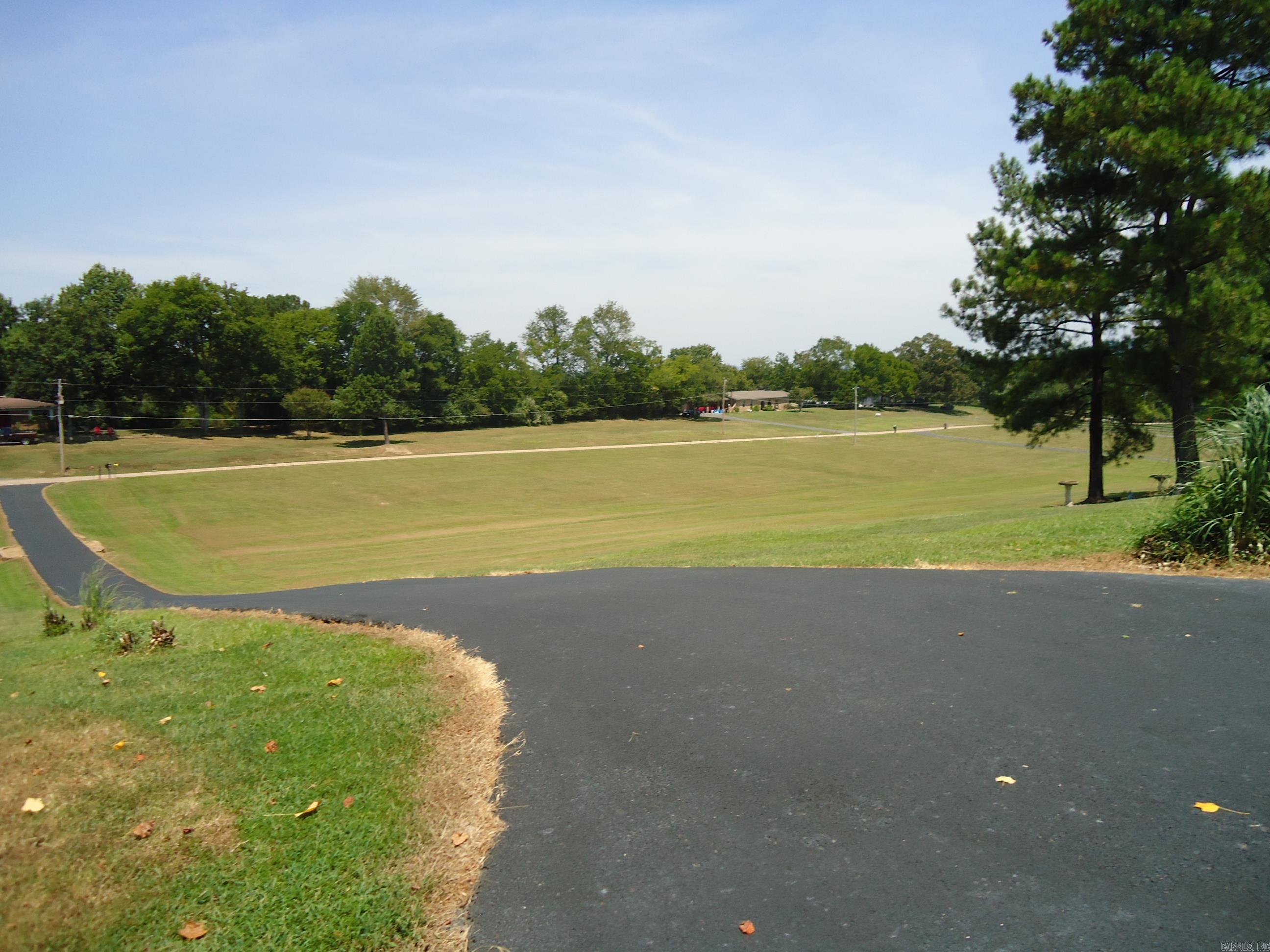 NORTH MOORE ESTATES - Residential