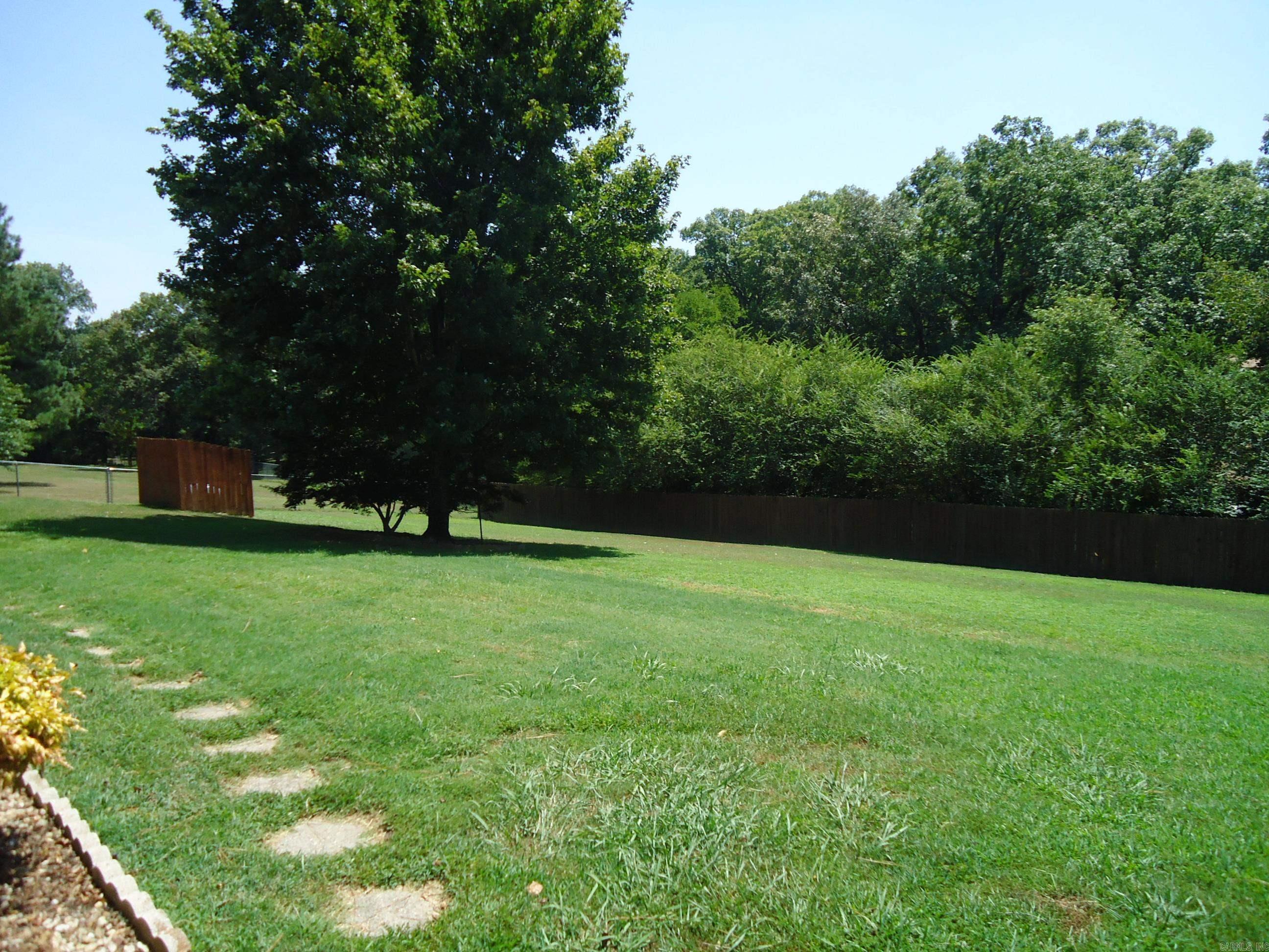 NORTH MOORE ESTATES - Residential