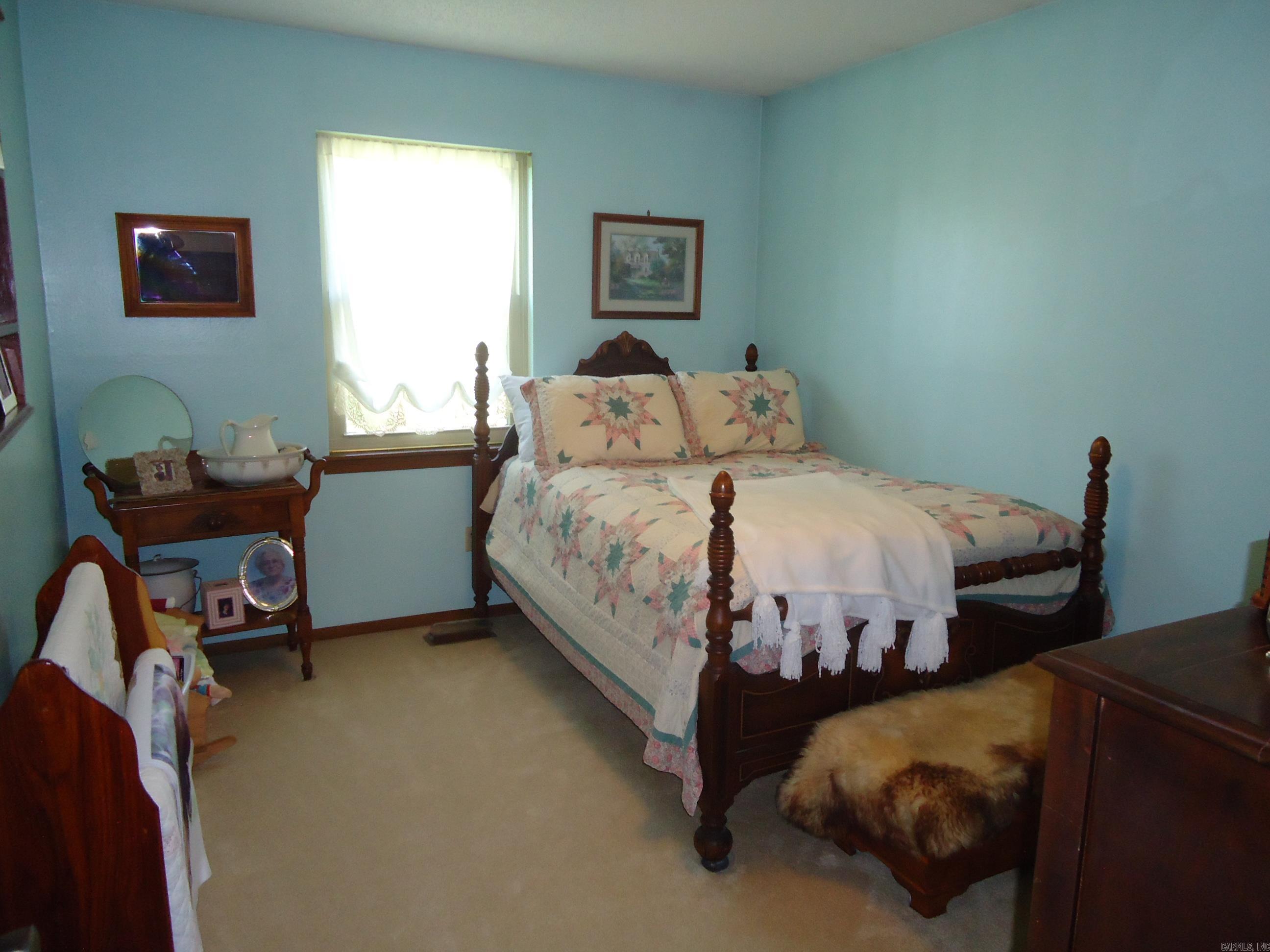 NORTH MOORE ESTATES - Residential