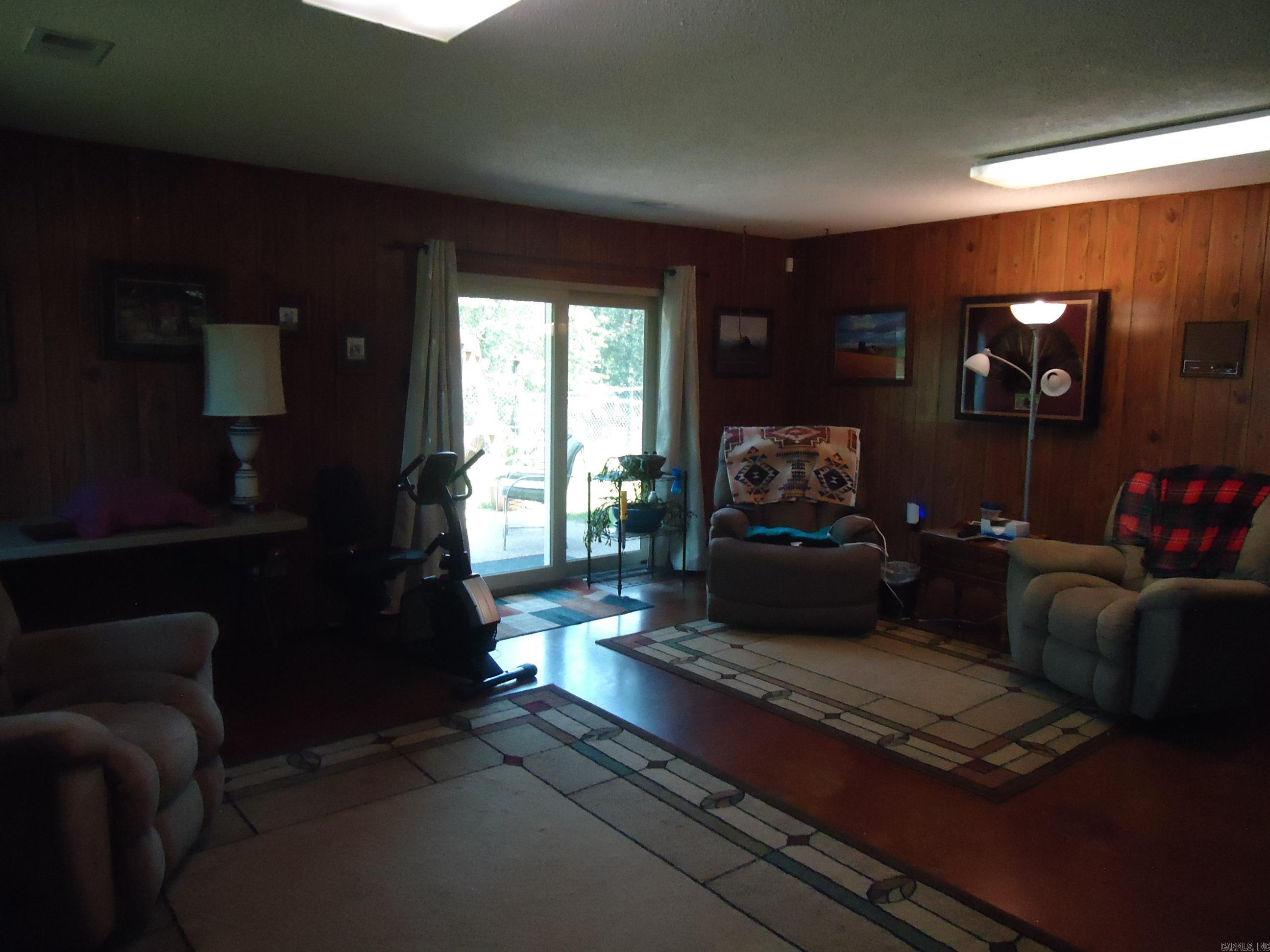 NORTH MOORE ESTATES - Residential