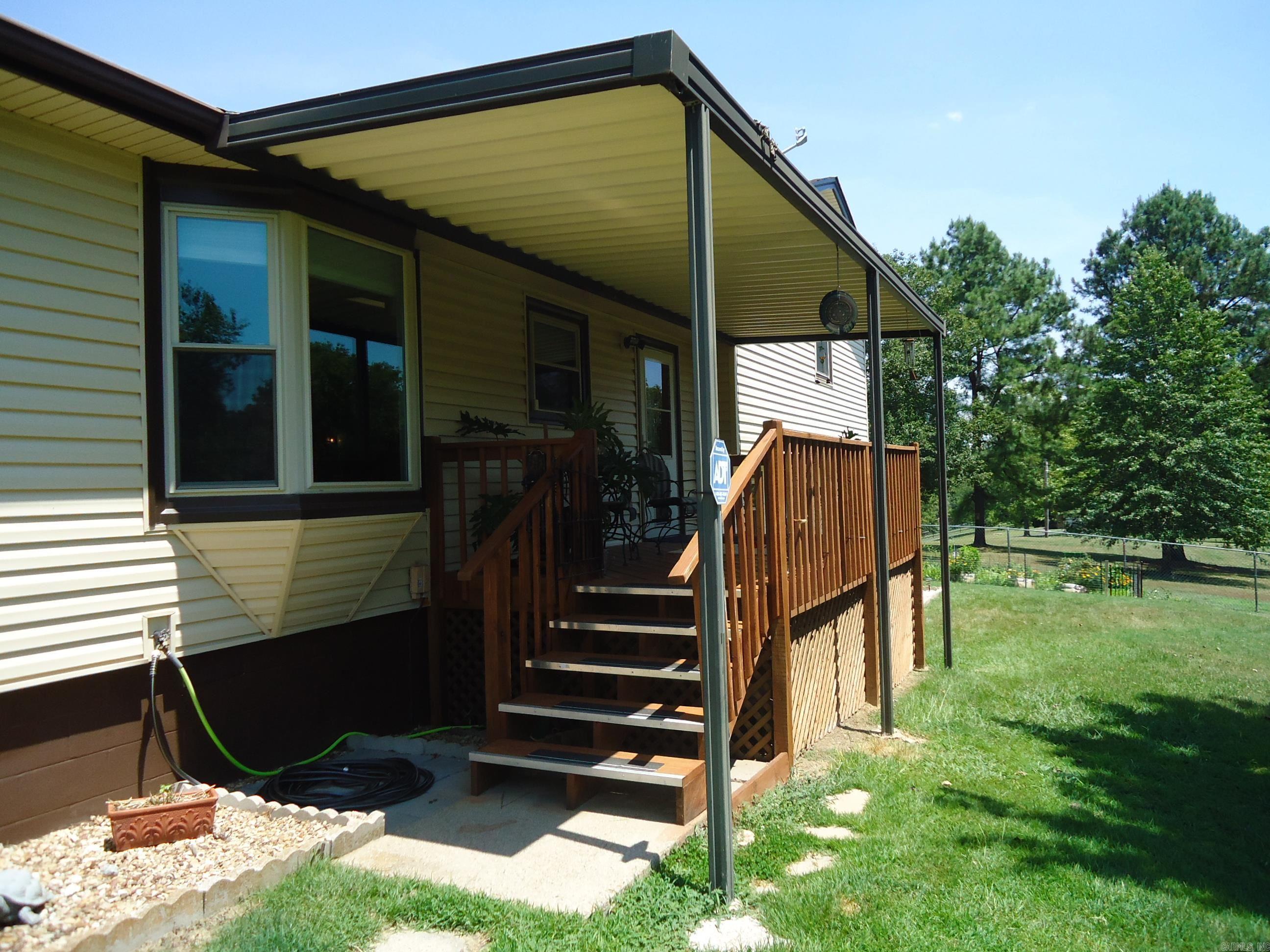 NORTH MOORE ESTATES - Residential