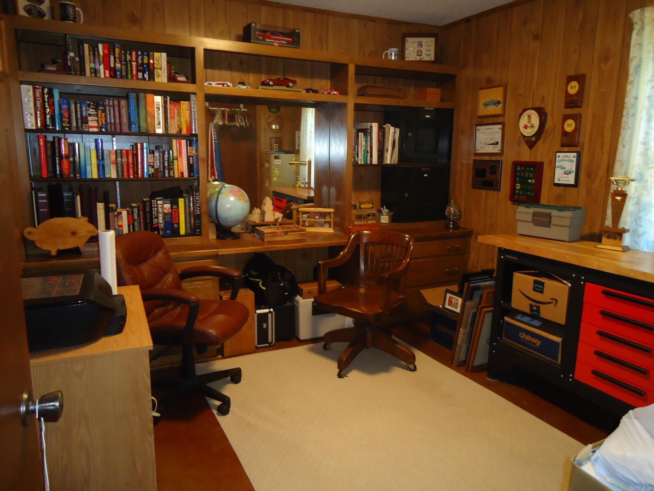 NORTH MOORE ESTATES - Residential