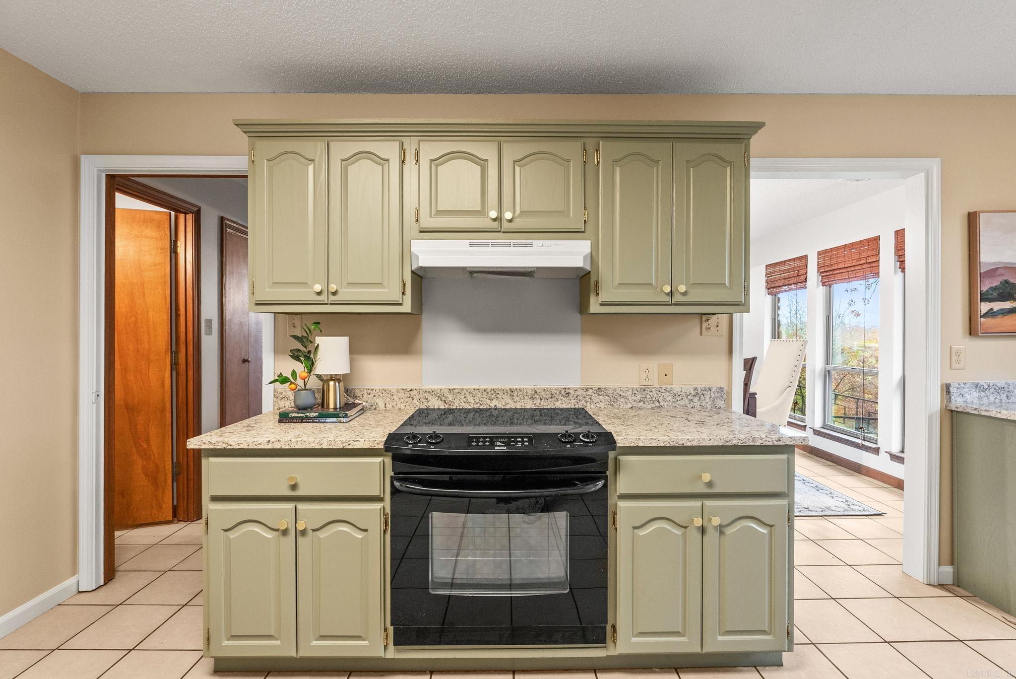 QUAIL VALLEY ESTS - Residential