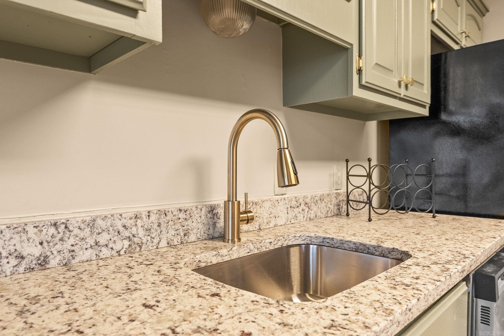 QUAIL VALLEY ESTS - Residential