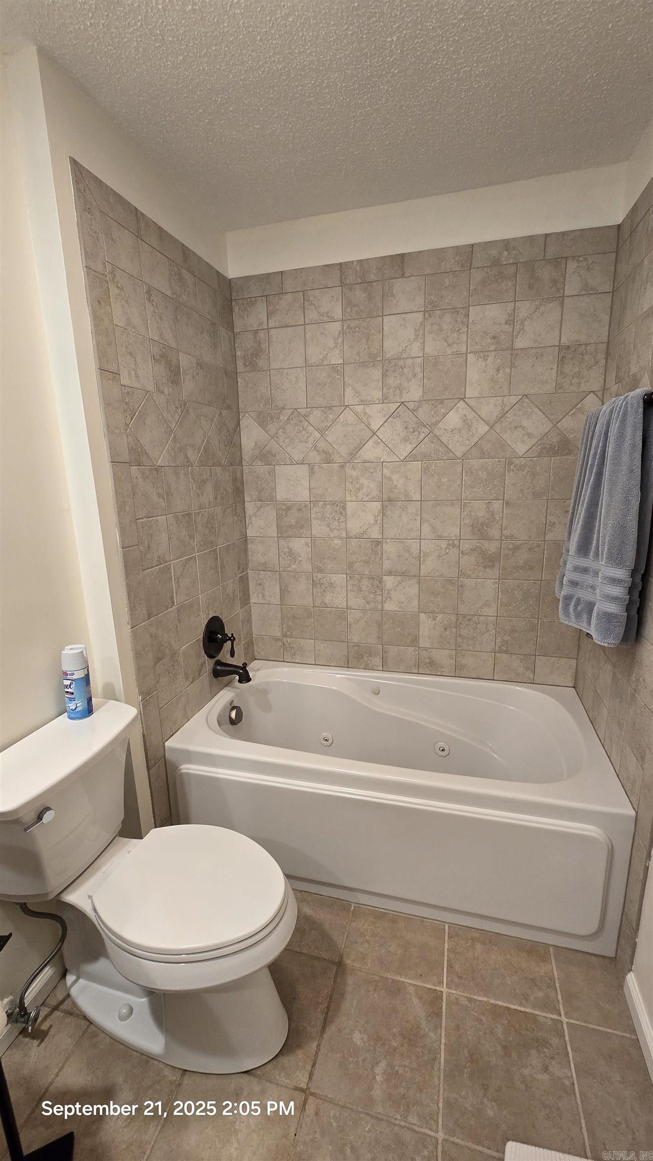 Brentwood Townhouse - Residential