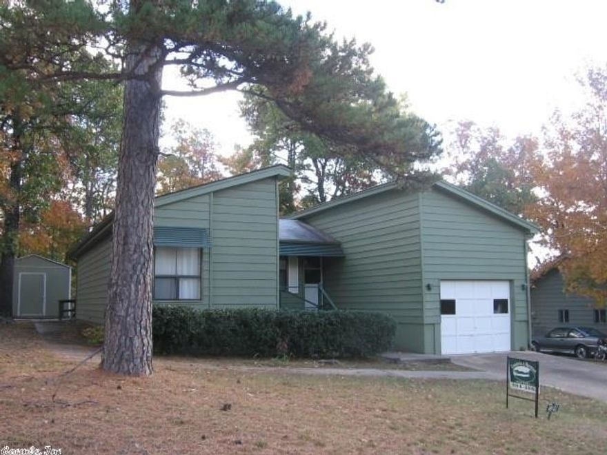 Potential at a "can do" price. This 2BR, 2BA home has an enclosed sunroom off the dining room that expands your living space. A nice laundry room as you enter from the garage. There is a detached 12X16 building in the backyard for storage and yard tools.  This all electric home has all appliances, guttering, single car garage and just needs some cosmetic updating. At this price it won't be around long. Call today to make an appointment to view this property.  Potential investment property to rent out!