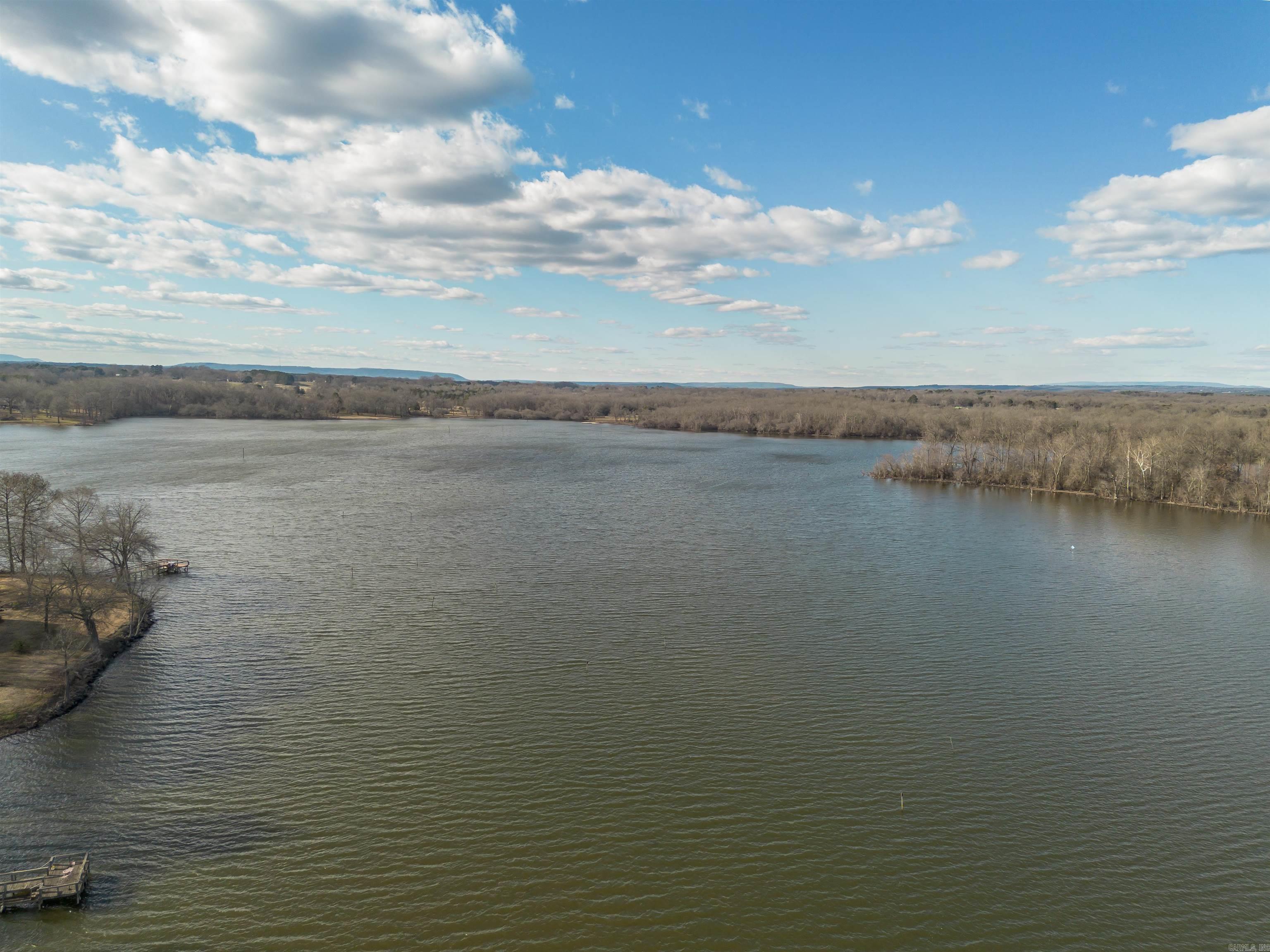 OVERCUP LAKE RESORT ANNEX - Residential