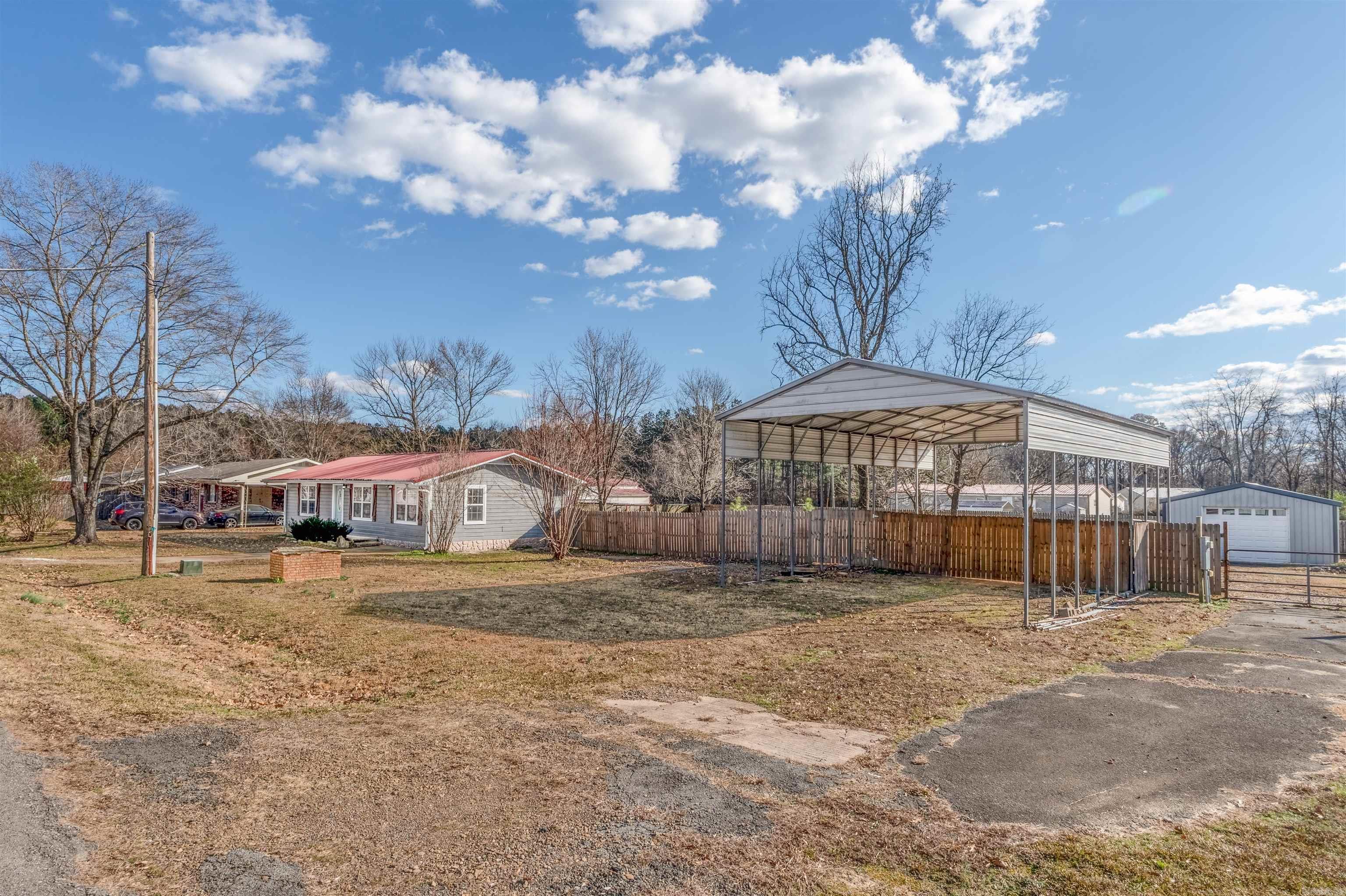 OVERCUP LAKE RESORT ANNEX - Residential