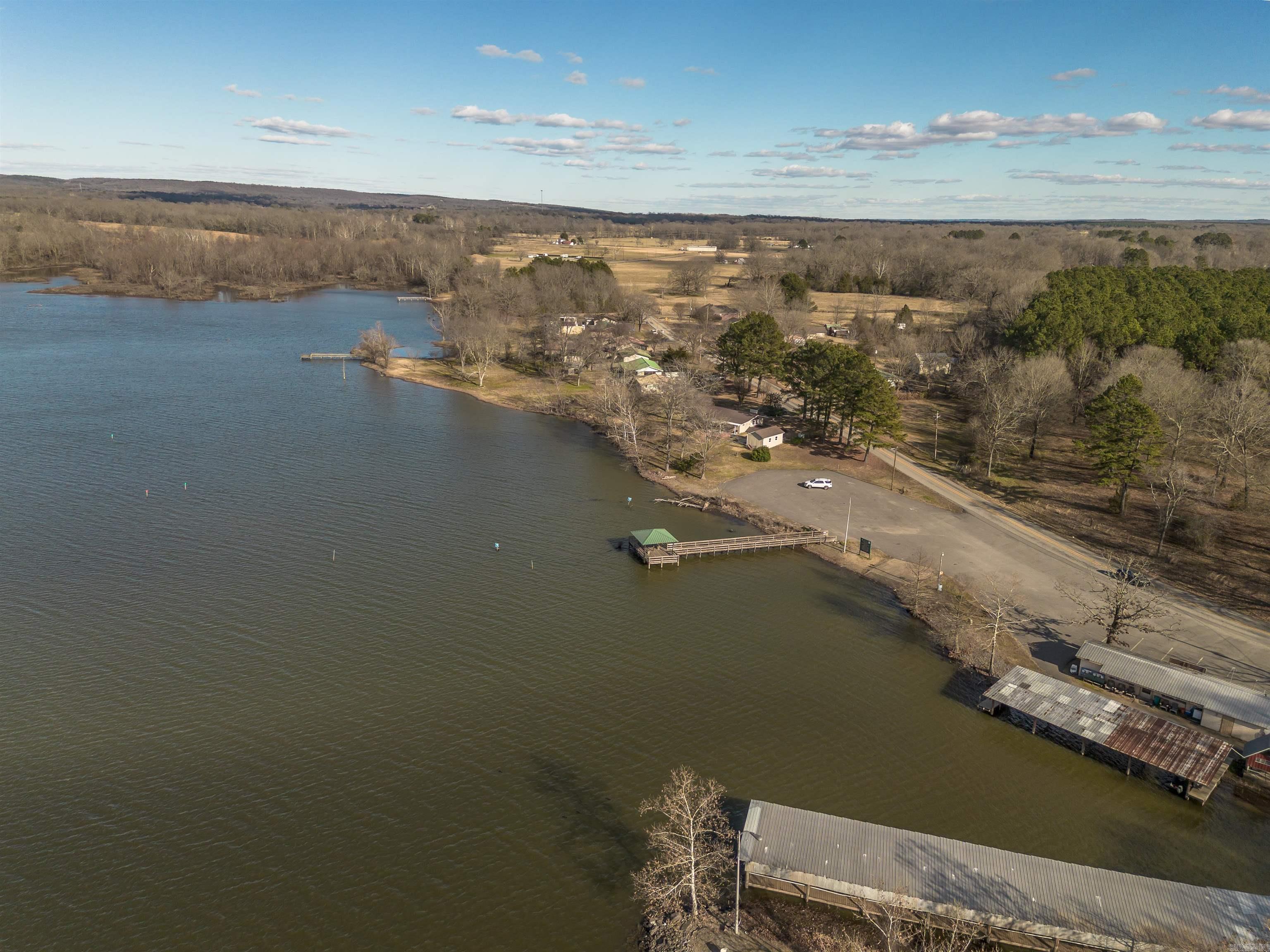 OVERCUP LAKE RESORT ANNEX - Residential