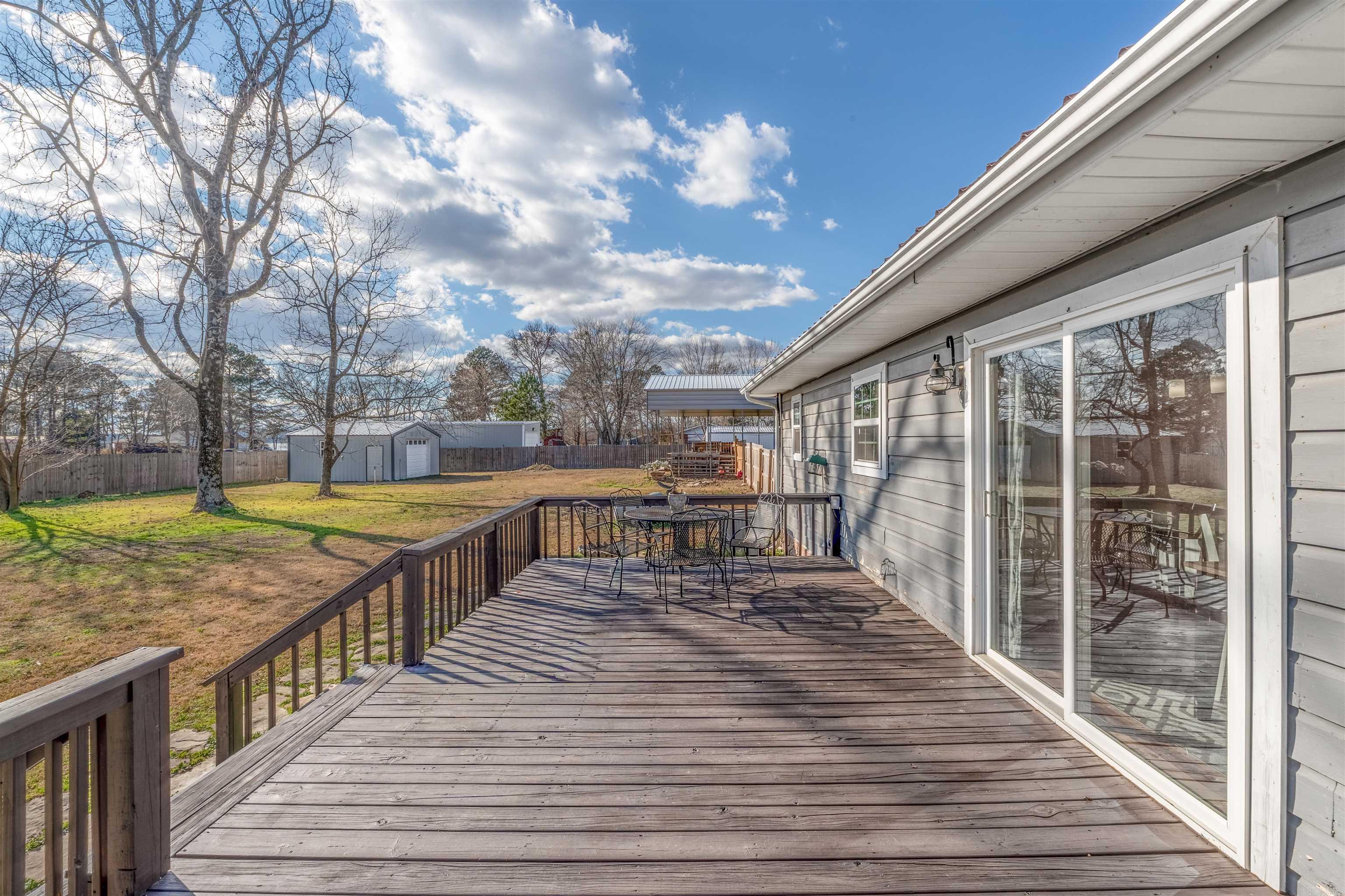 OVERCUP LAKE RESORT ANNEX - Residential