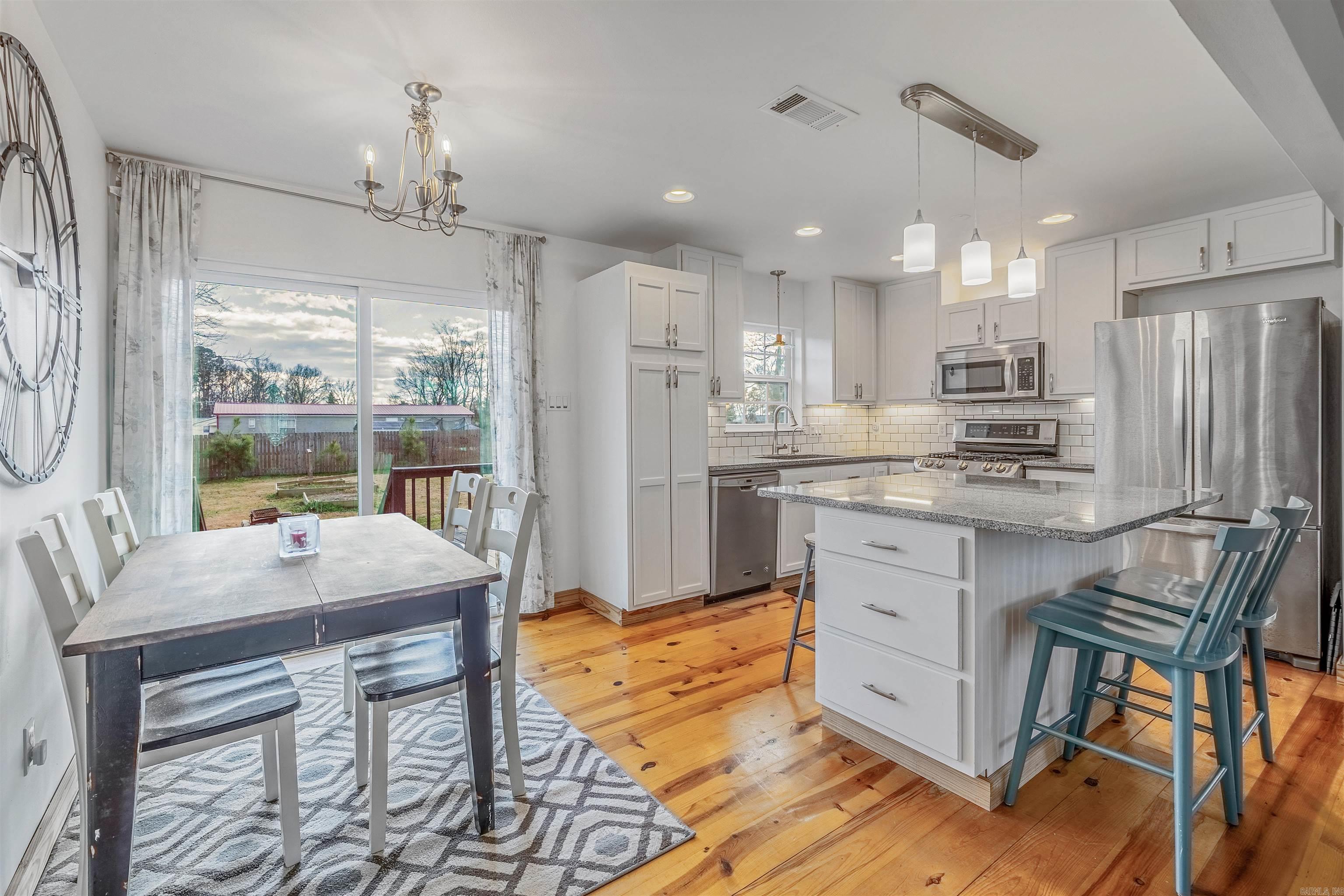 OVERCUP LAKE RESORT ANNEX - Residential