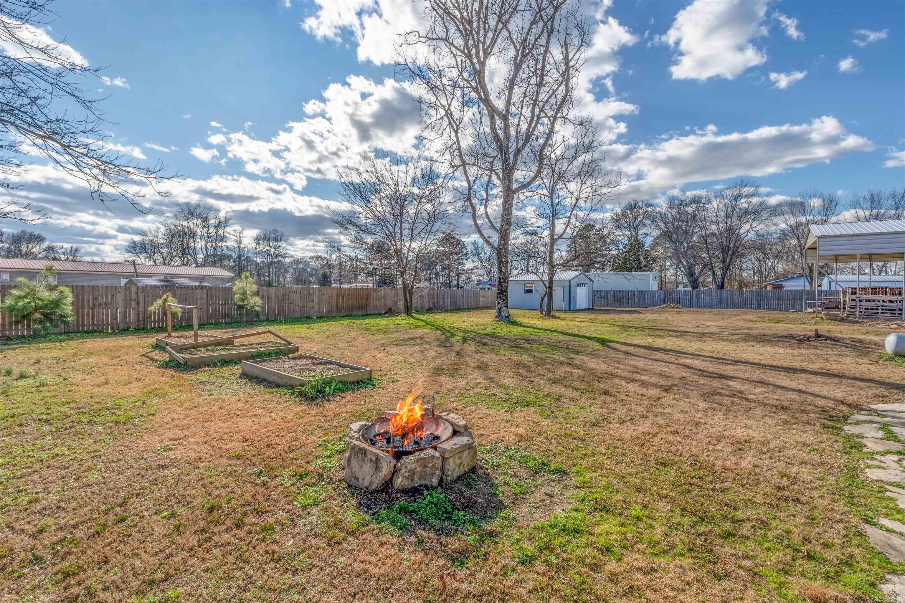 OVERCUP LAKE RESORT ANNEX - Residential