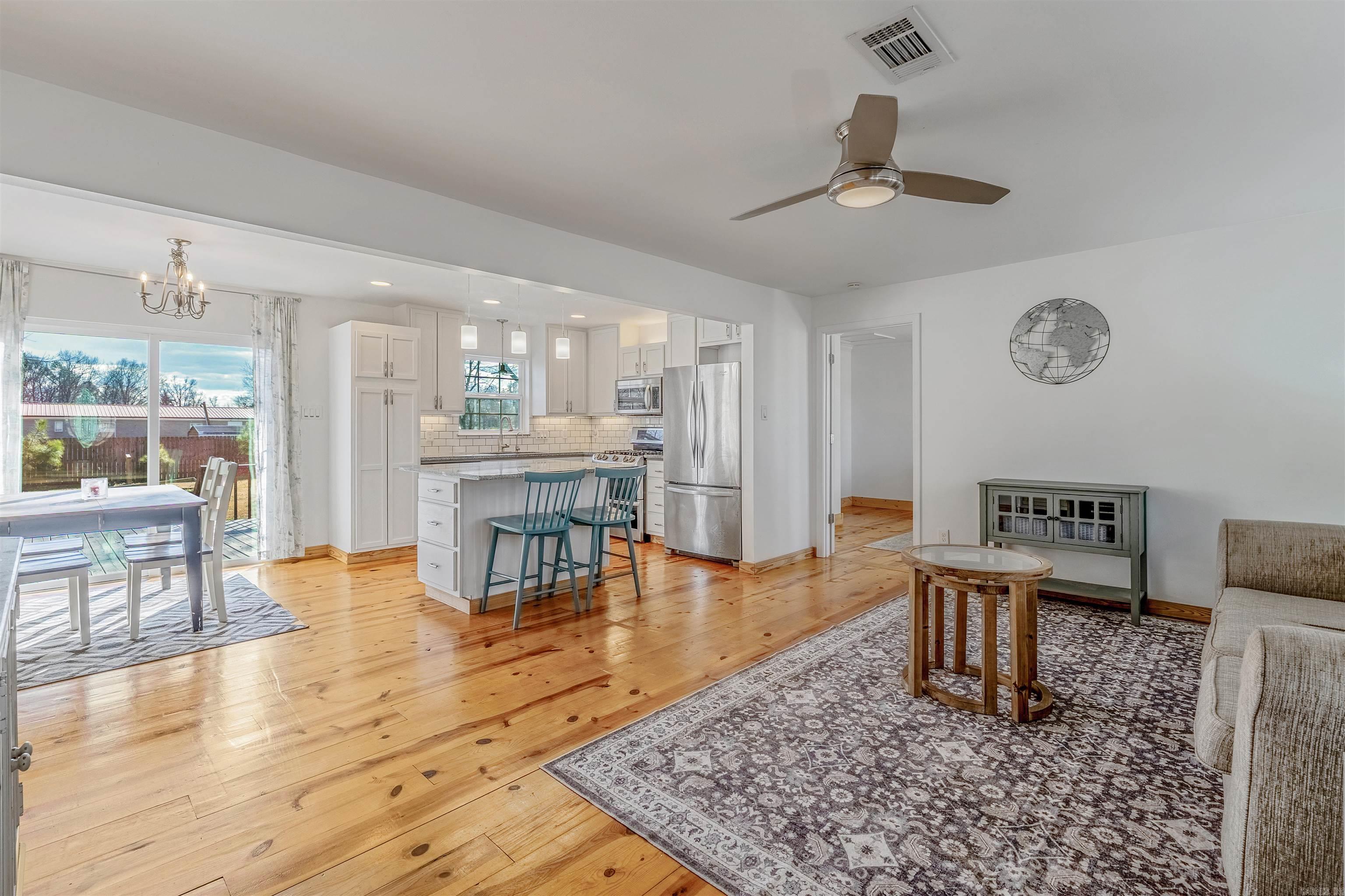 OVERCUP LAKE RESORT ANNEX - Residential