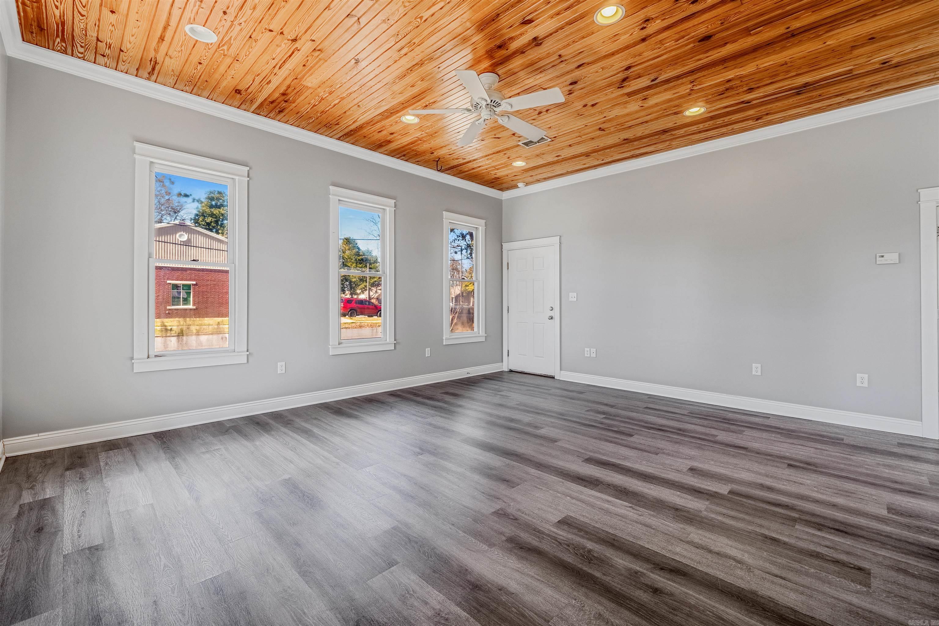 CLENDENNIN - Residential