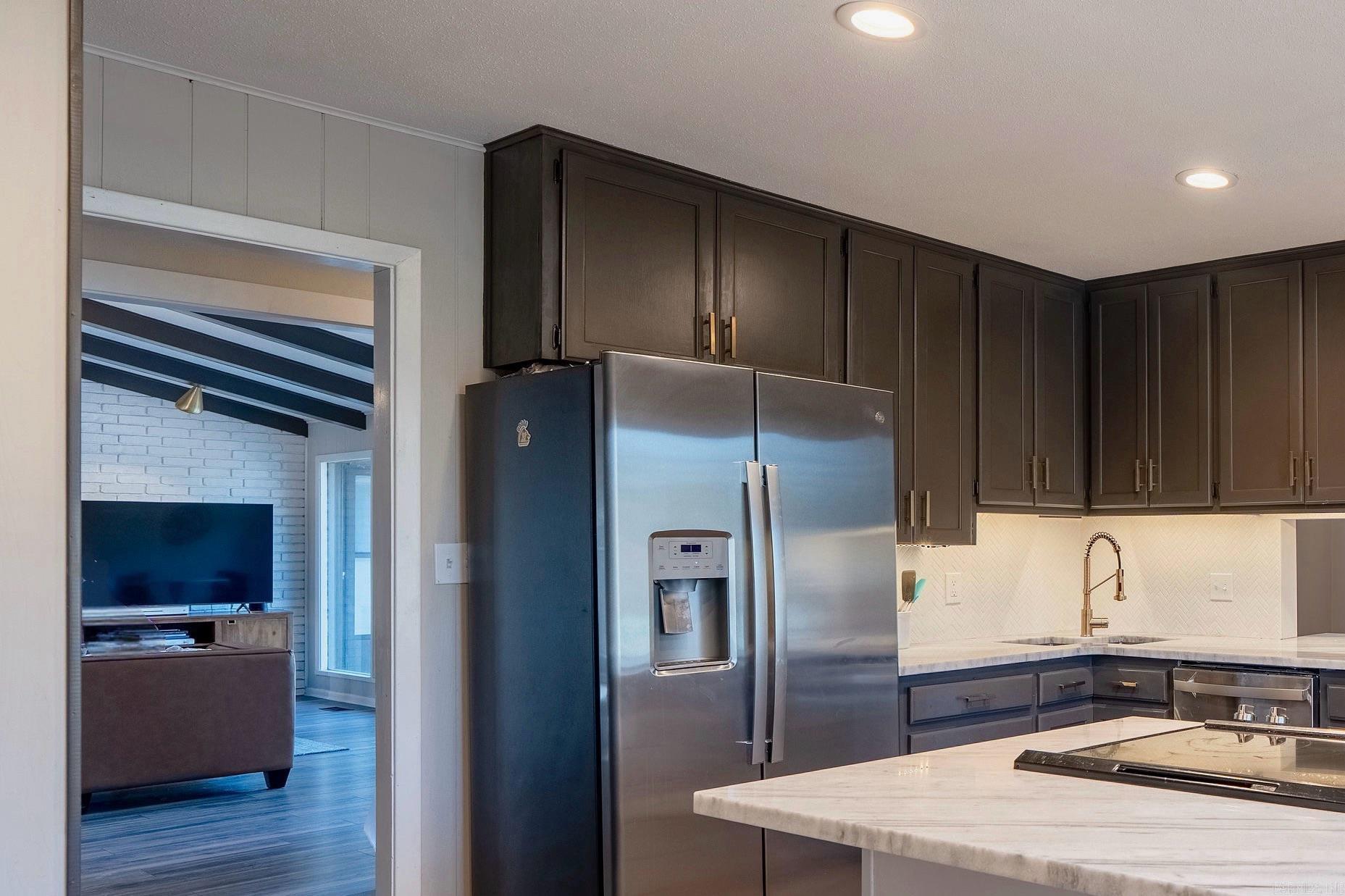 NARRA WOODS - Residential