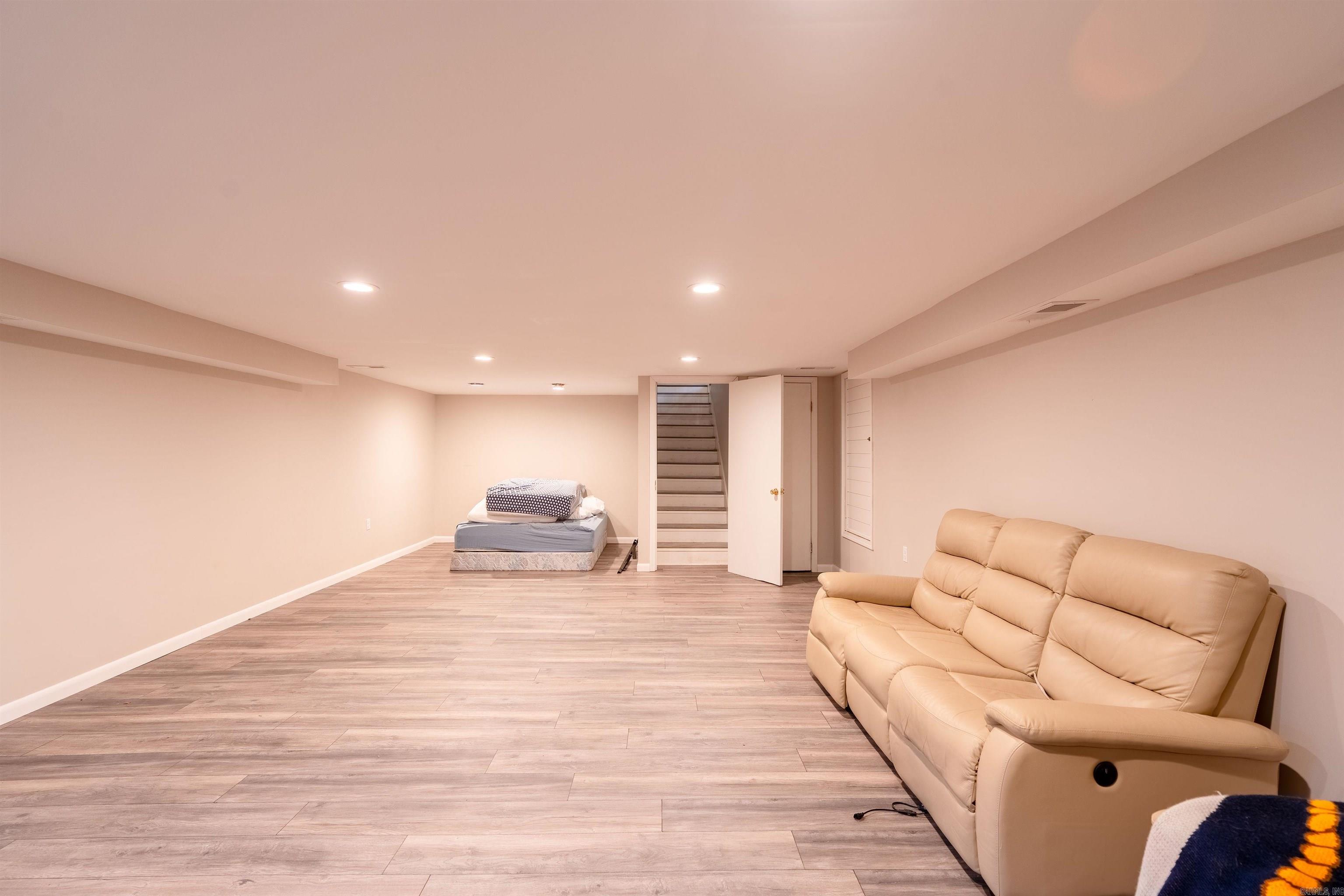 NARRA WOODS - Residential